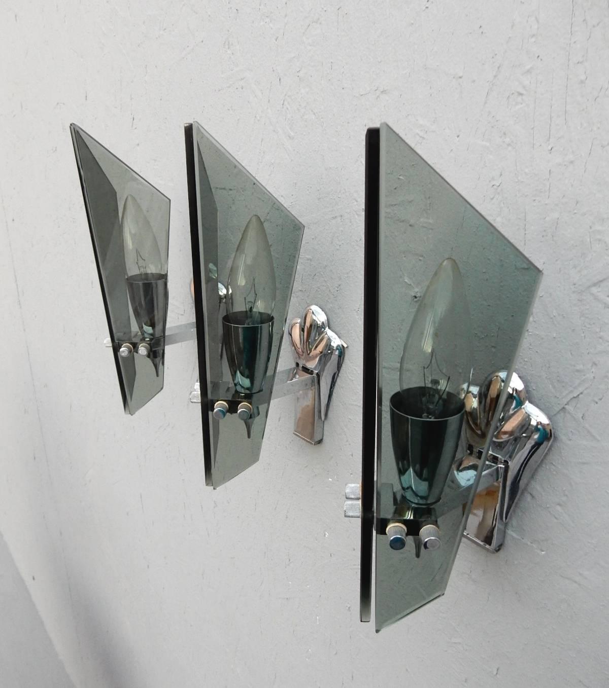 Mid-Century Modern 1960s Attributed Fontana Arte Italy Glass Sconces