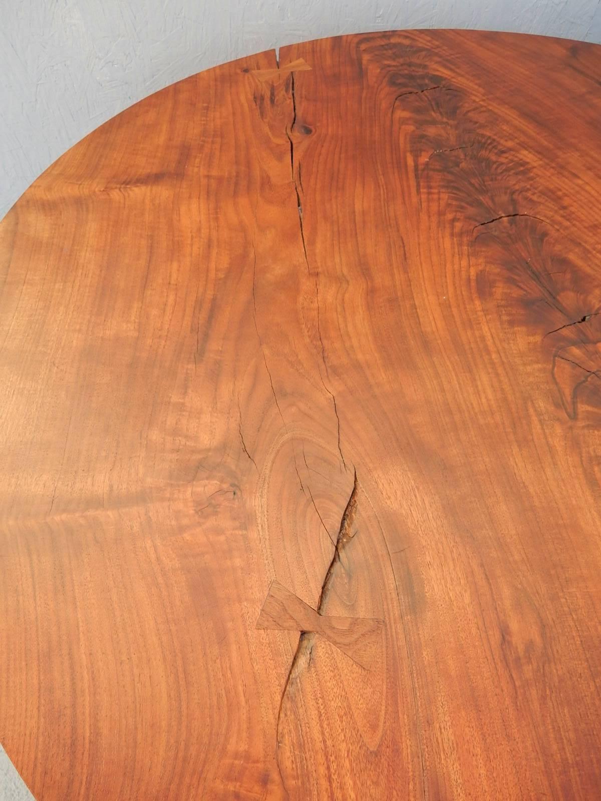Nakashima Style Sculptural Walnut Slab Table by Actor Nick Offerman, 2006 In Excellent Condition In Las Vegas, NV