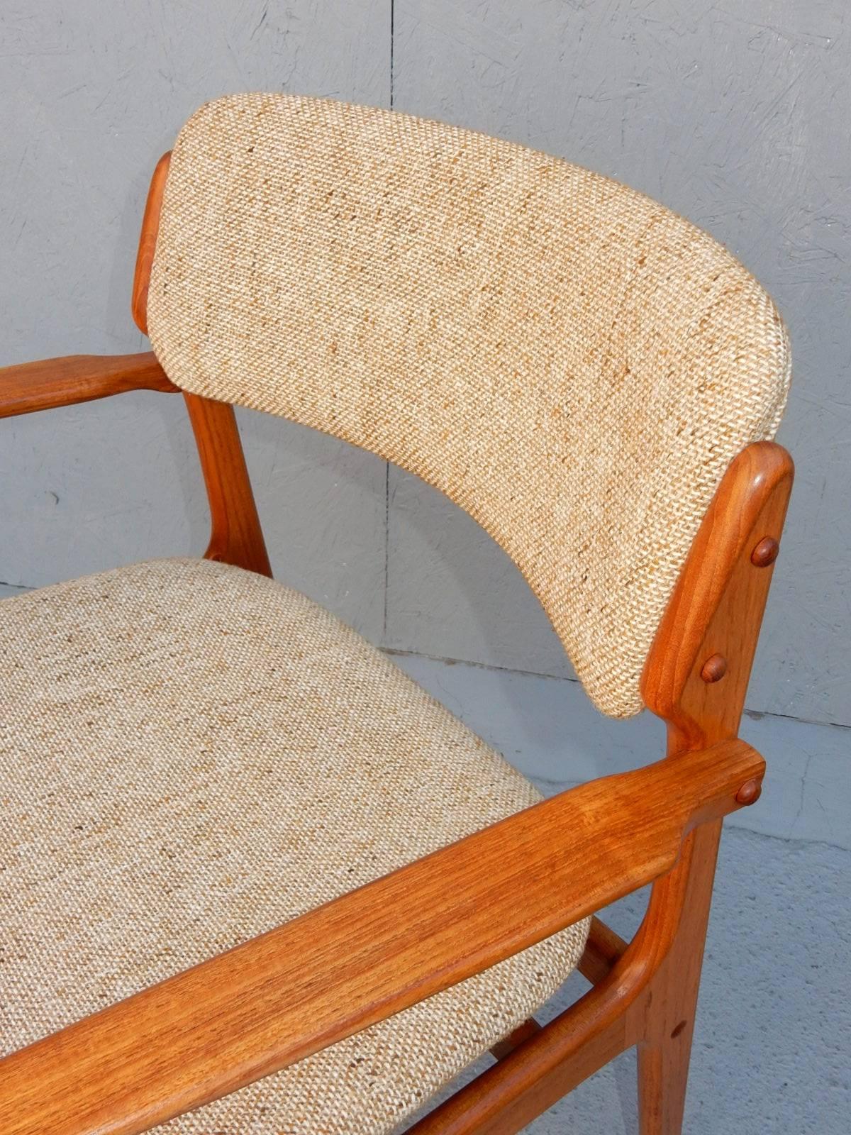 mobler chairs made in denmark
