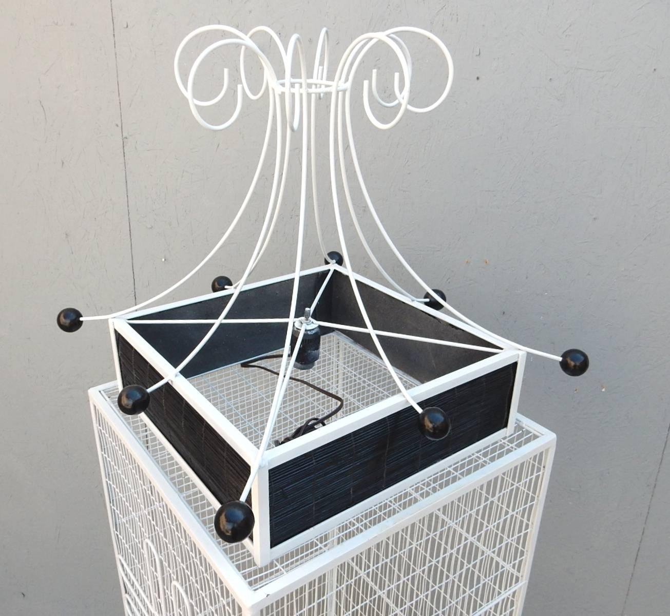 Cage à oiseaux du milieu du siècle dernier conçue par Frederick Weinberg  Lampe Bon état - En vente à Las Vegas, NV