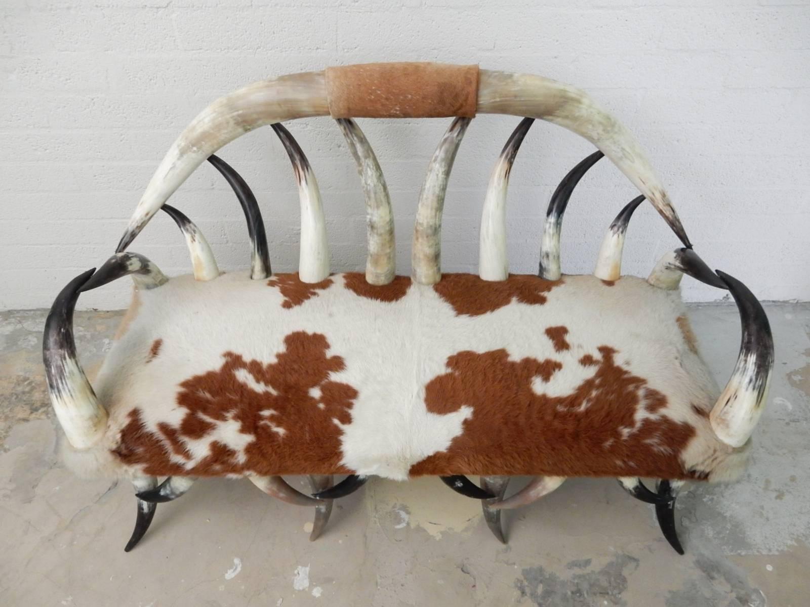 Antique American Folk Art Longhorn Steer Horn Settee Sofa In Excellent Condition In Las Vegas, NV
