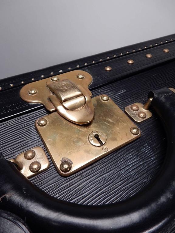 Louis Vuitton Black Navy Epi Leather Luggage Tag – Luxuria & Co.