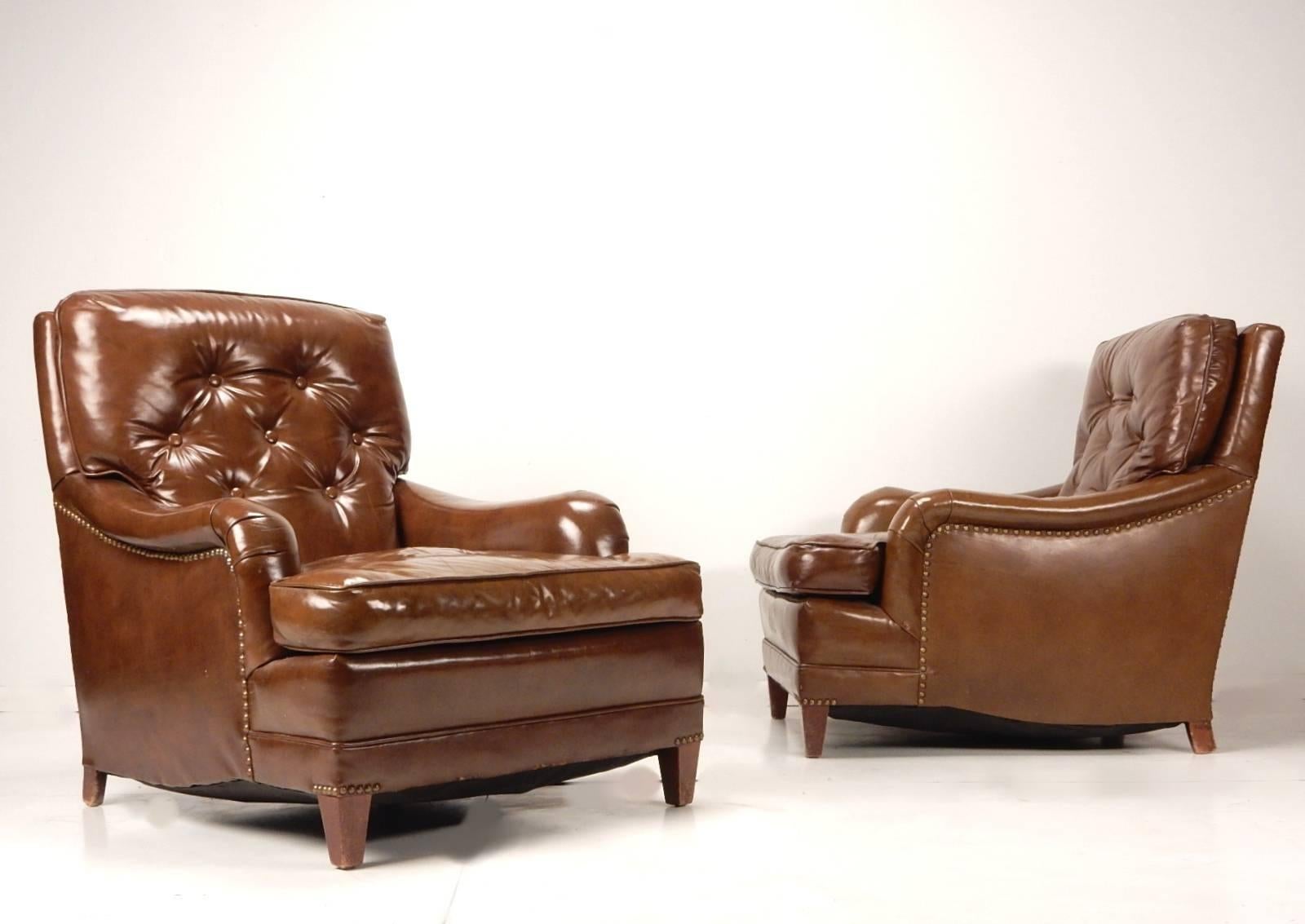 Early 20th Century Leather Library Club Chairs and Ottoman In Good Condition In Las Vegas, NV