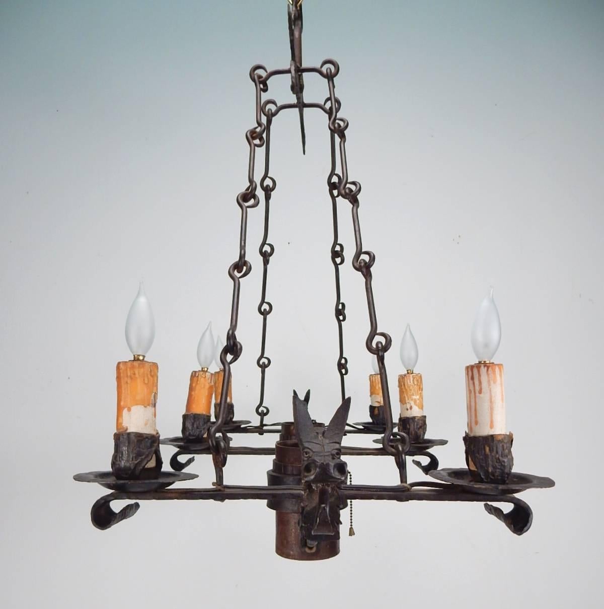 Gothic Medieval Wrought Iron Dragon Crémaillère Chandelier 3