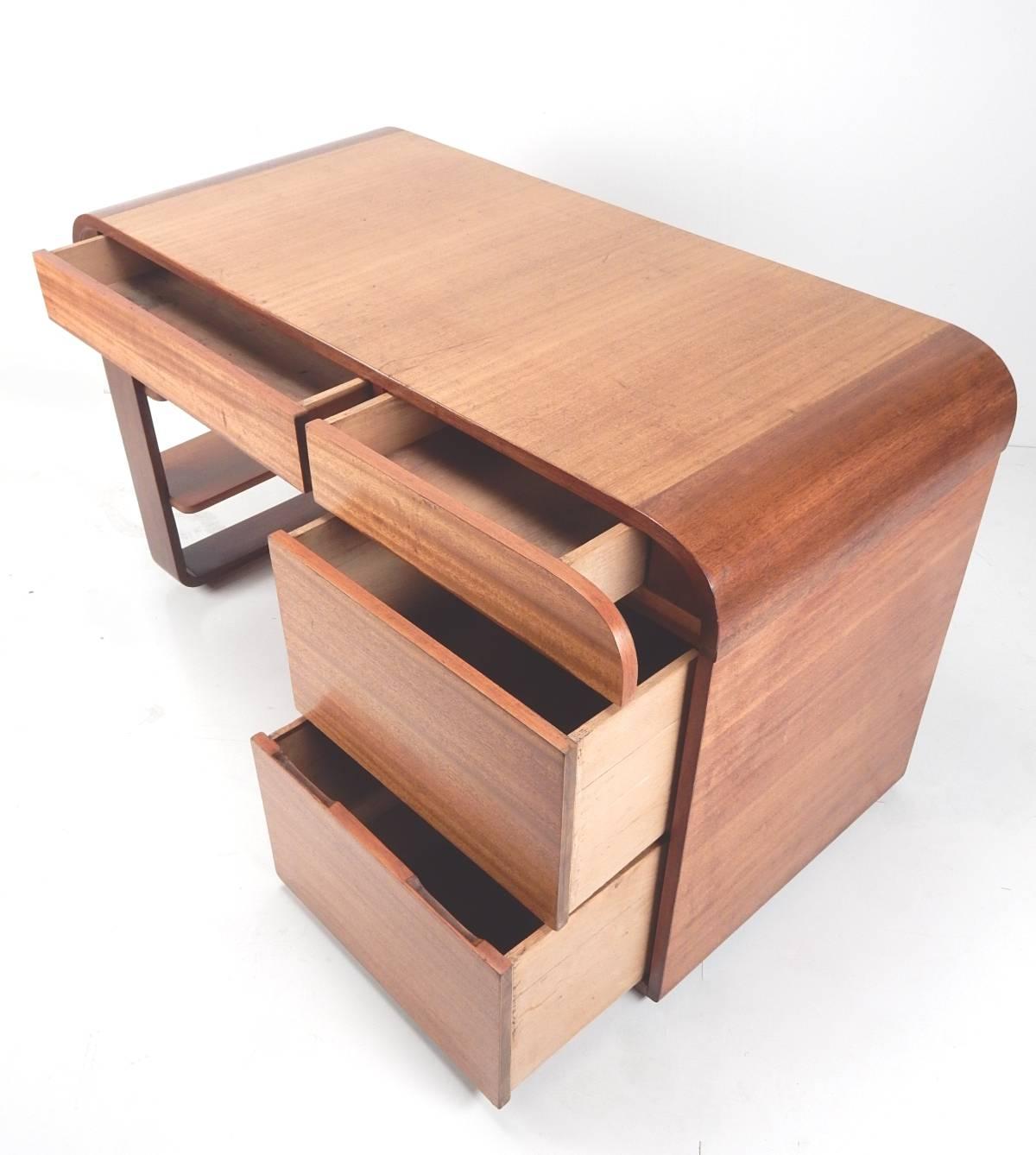 streamline moderne furniture