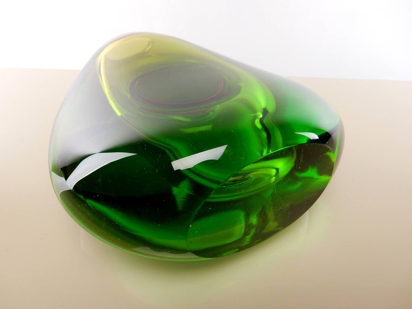 Mid-Century Modern Italian Flavio Poli Sommerso Art Glass Vase in Emerald Green