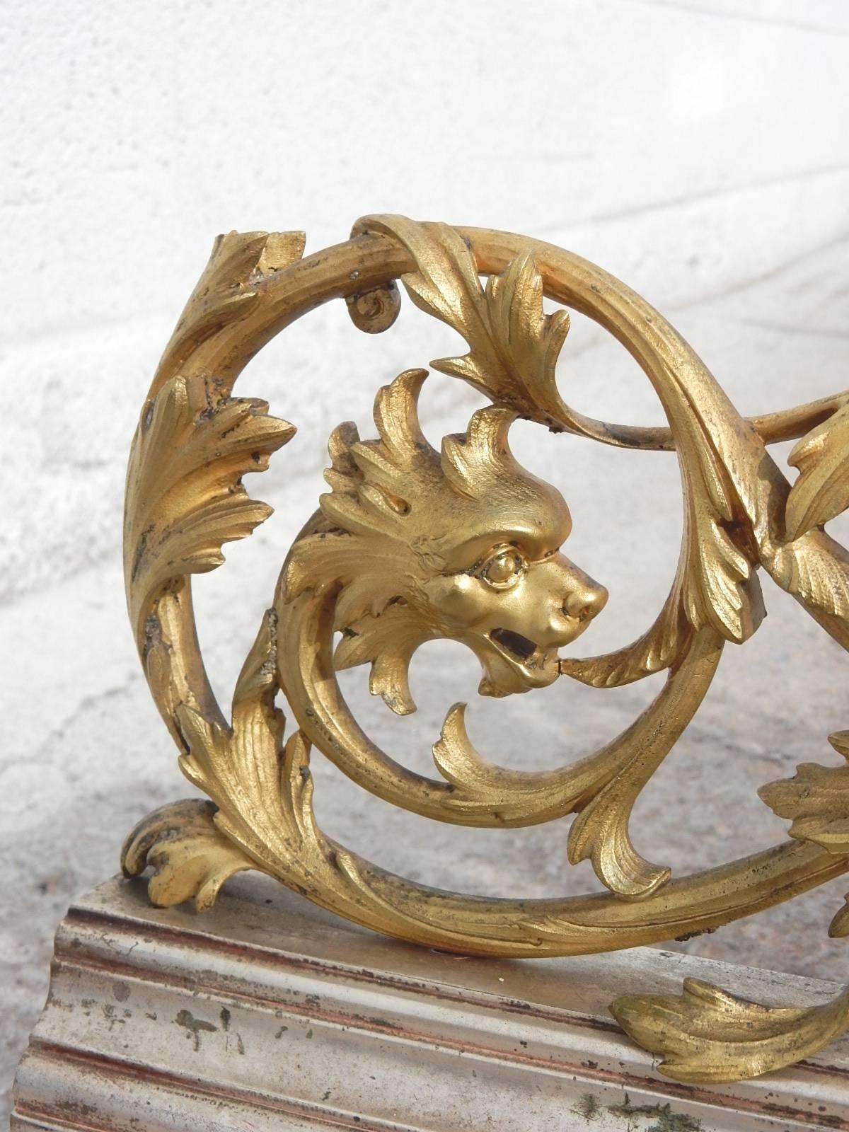 19th Century Italian Gilded Bronze Fireplace Fender by Giuseppe Speluzzi Milano 4