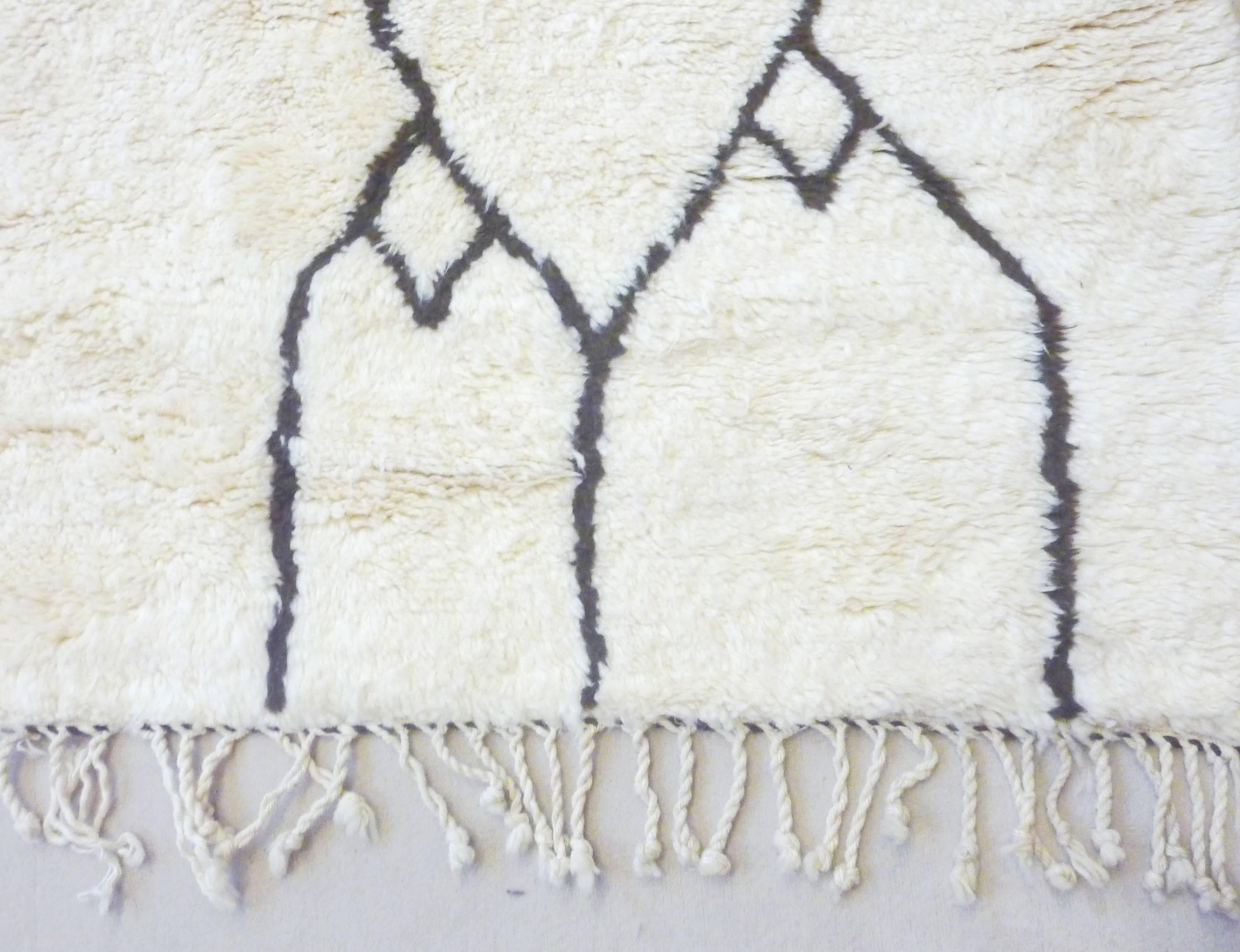 Wool Large Ivory Beni Ouarain Carpet