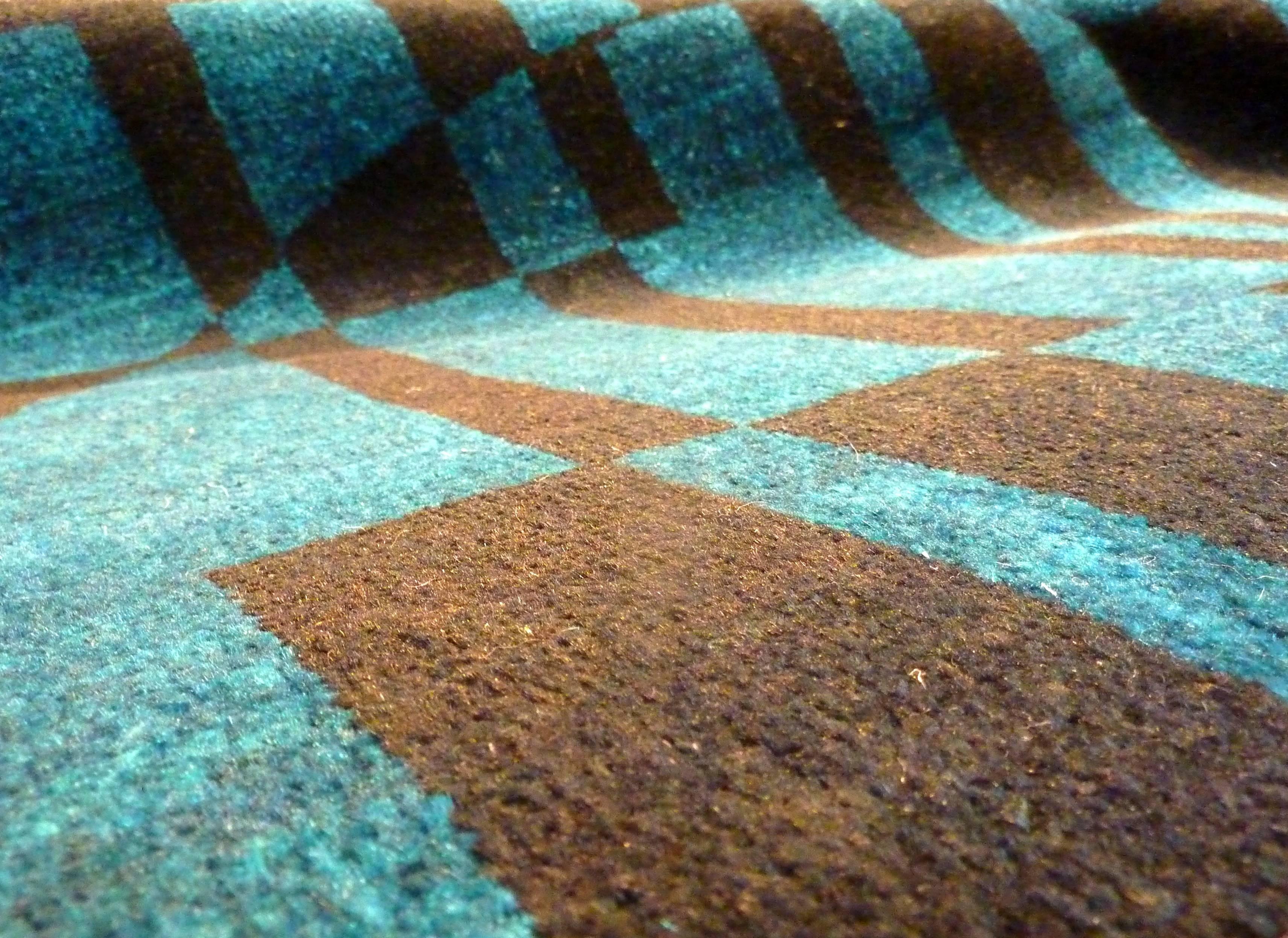 Contemporary Modern Design Carpet For Sale