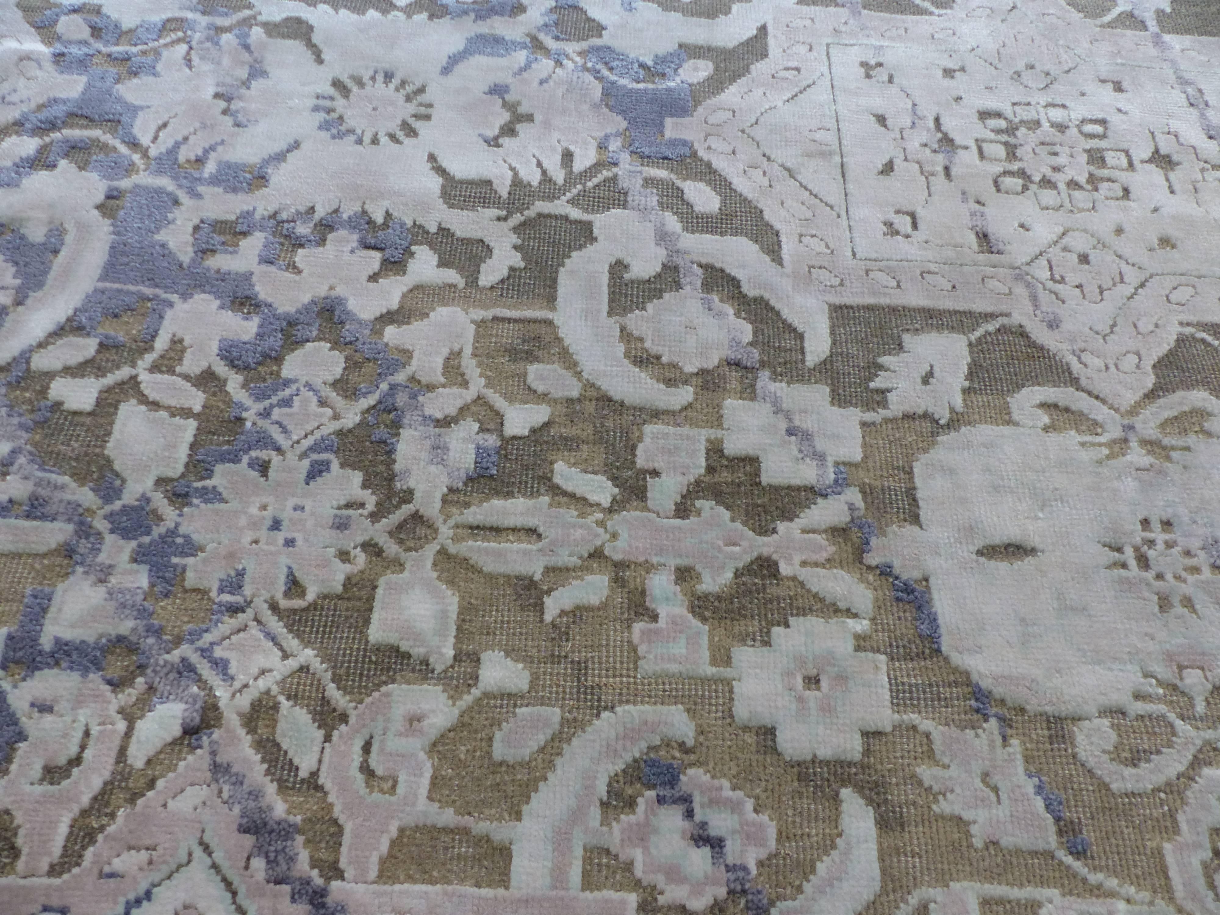 An amazing art carpet, soft, hand-knotted in Afghanistan after a revolutionary design.
Surprising modern design carpet with a base of Classic drawing.
An important and remarkable knotting skill because of its two various materials: pure wool and