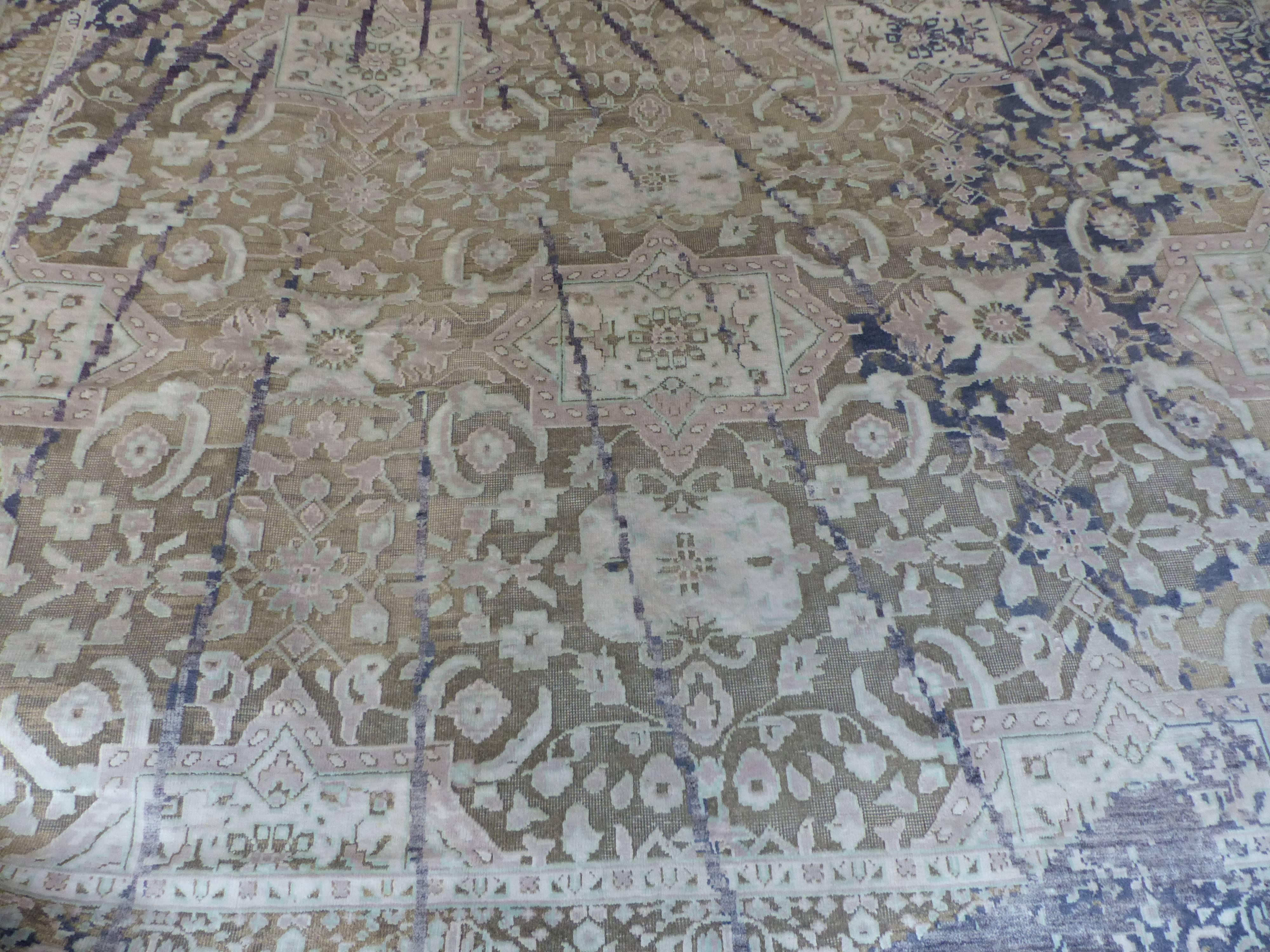 Amazing Soft Hand-Knotted Design Carpet For Sale 3