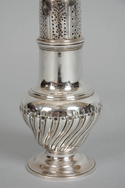Great Britain (UK) Silver Sugar Caster For Sale