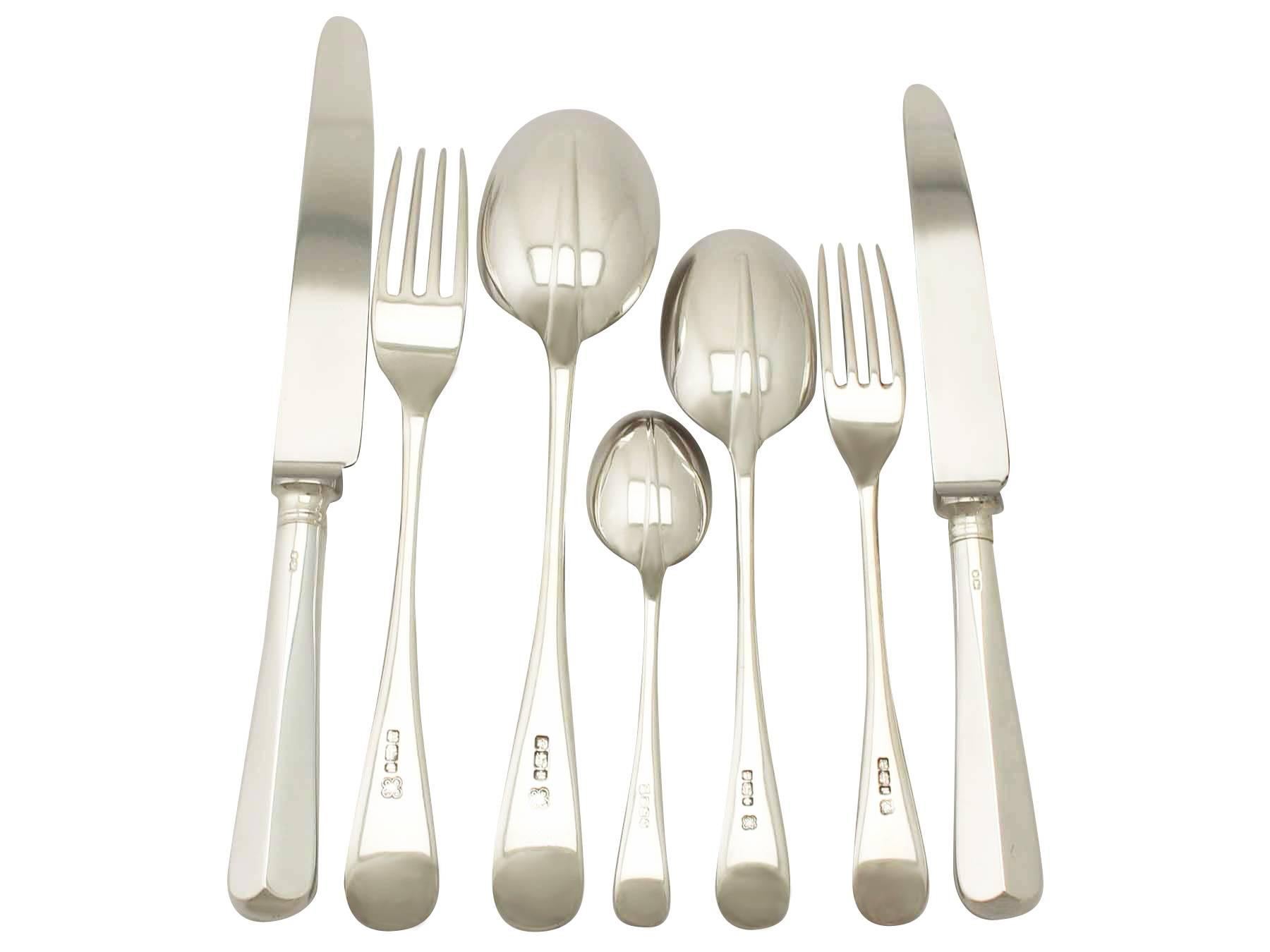 An exceptional, fine and impressive antique Edwardian English sterling silver straight Hanoverian Rat Tail pattern canteen of cutlery for ten persons; an addition to our antique flatware sets

The pieces of this exceptional antique Edwardian