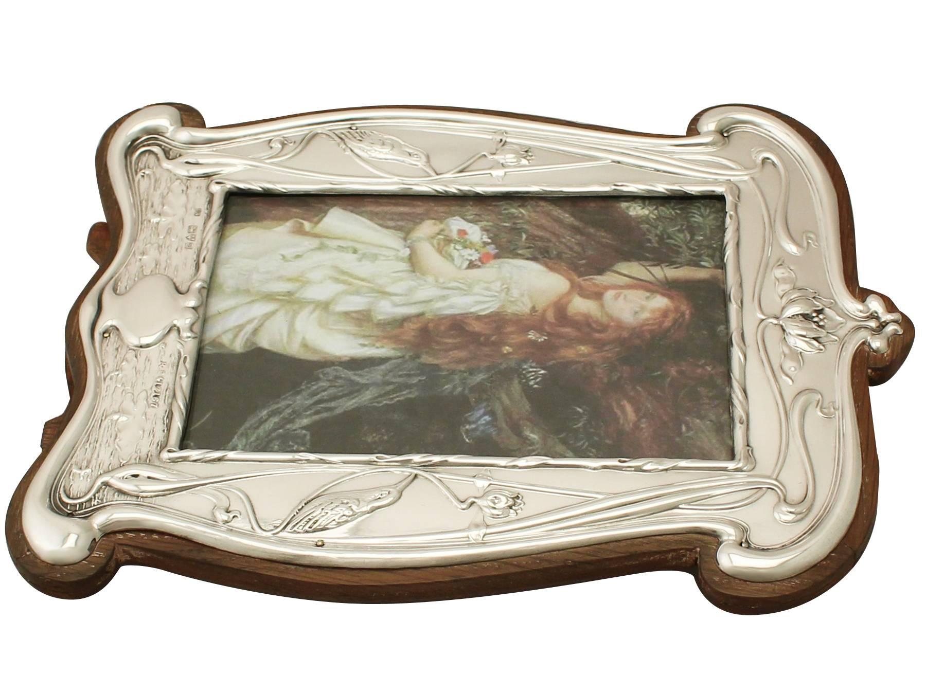 Early 20th Century Antique Edwardian Sterling Silver Photograph Frame
