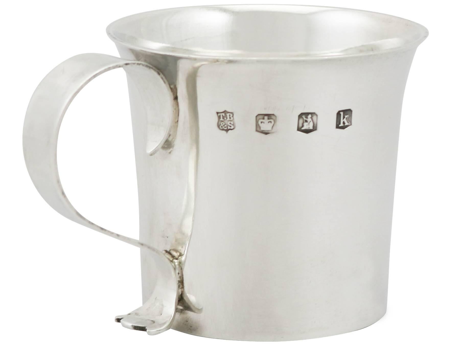 20th Century 1920s Antique Britannia Standard Silver Christening Mug