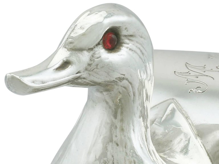 1910s Antique George V Sterling Silver Duck Napkin Ring For Sale 1