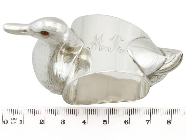 1910s Antique George V Sterling Silver Duck Napkin Ring For Sale 5