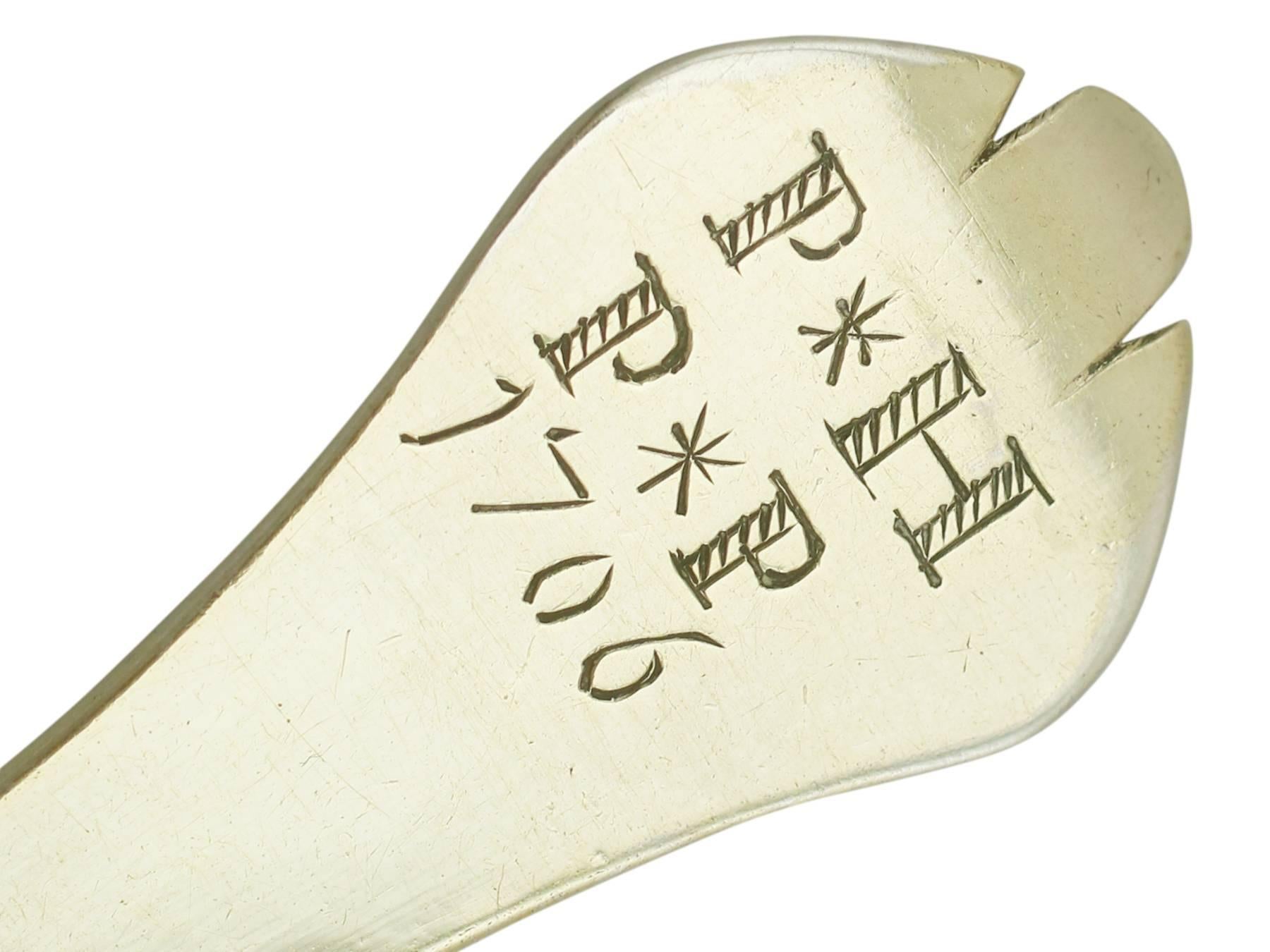 Queen Anne Antique 1700s Britannia Standard Silver Gilt Trefid Rat Tail Pattern Spoon