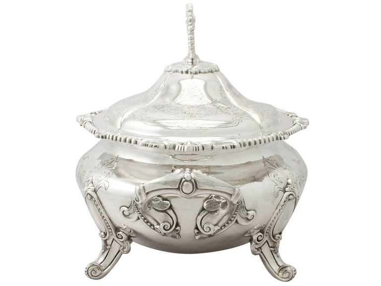 Victorian Sterling Silver Soup Tureen, 1871 For Sale at 1stdibs