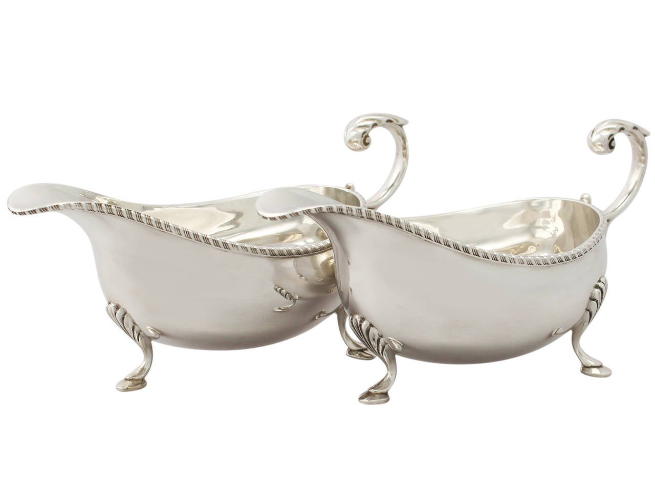 English Vintage 1960s Sterling Silver Sauceboats / Gravy Boats