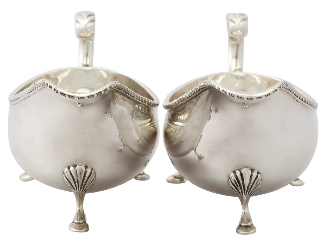 Vintage 1960s Sterling Silver Sauceboats / Gravy Boats In Excellent Condition In Jesmond, Newcastle Upon Tyne