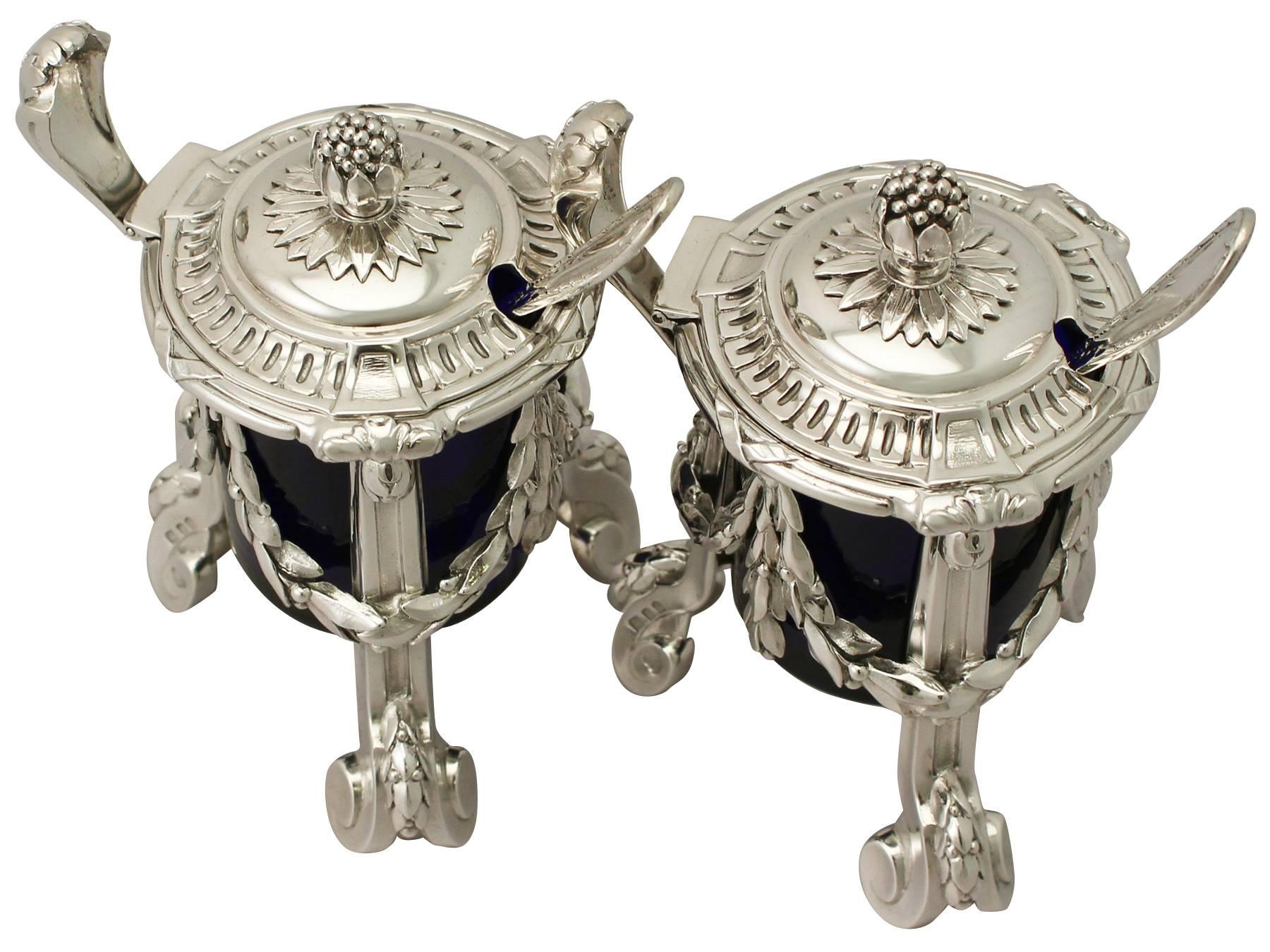 Antique George V Regency Style English Sterling Silver Mustard Pots In Excellent Condition In Jesmond, Newcastle Upon Tyne