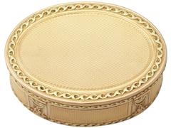Antique French 20-Karat Rose and Yellow Gold Snuff Box, 1729