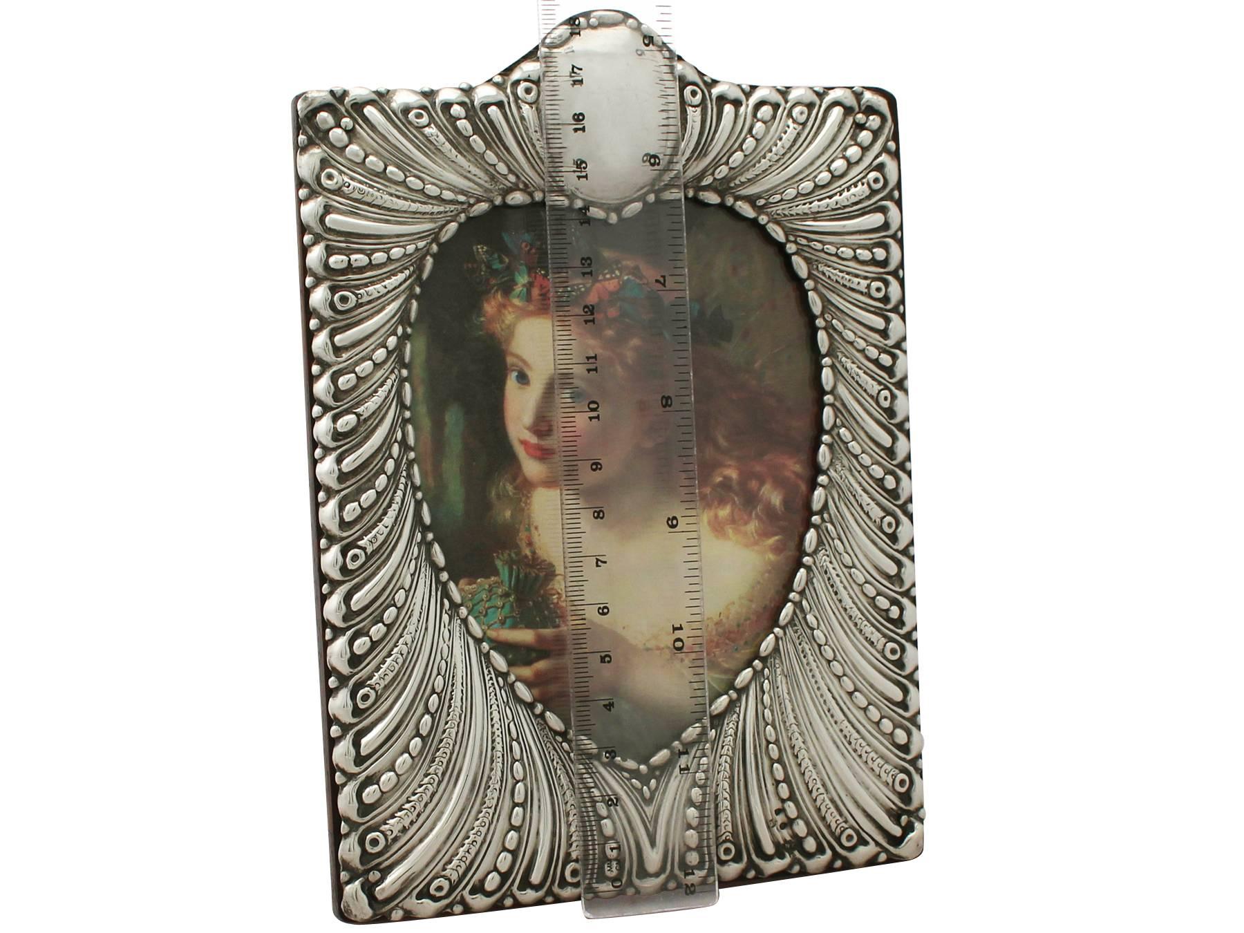 Sterling Silver Photograph Frame - Antique Victorian 3