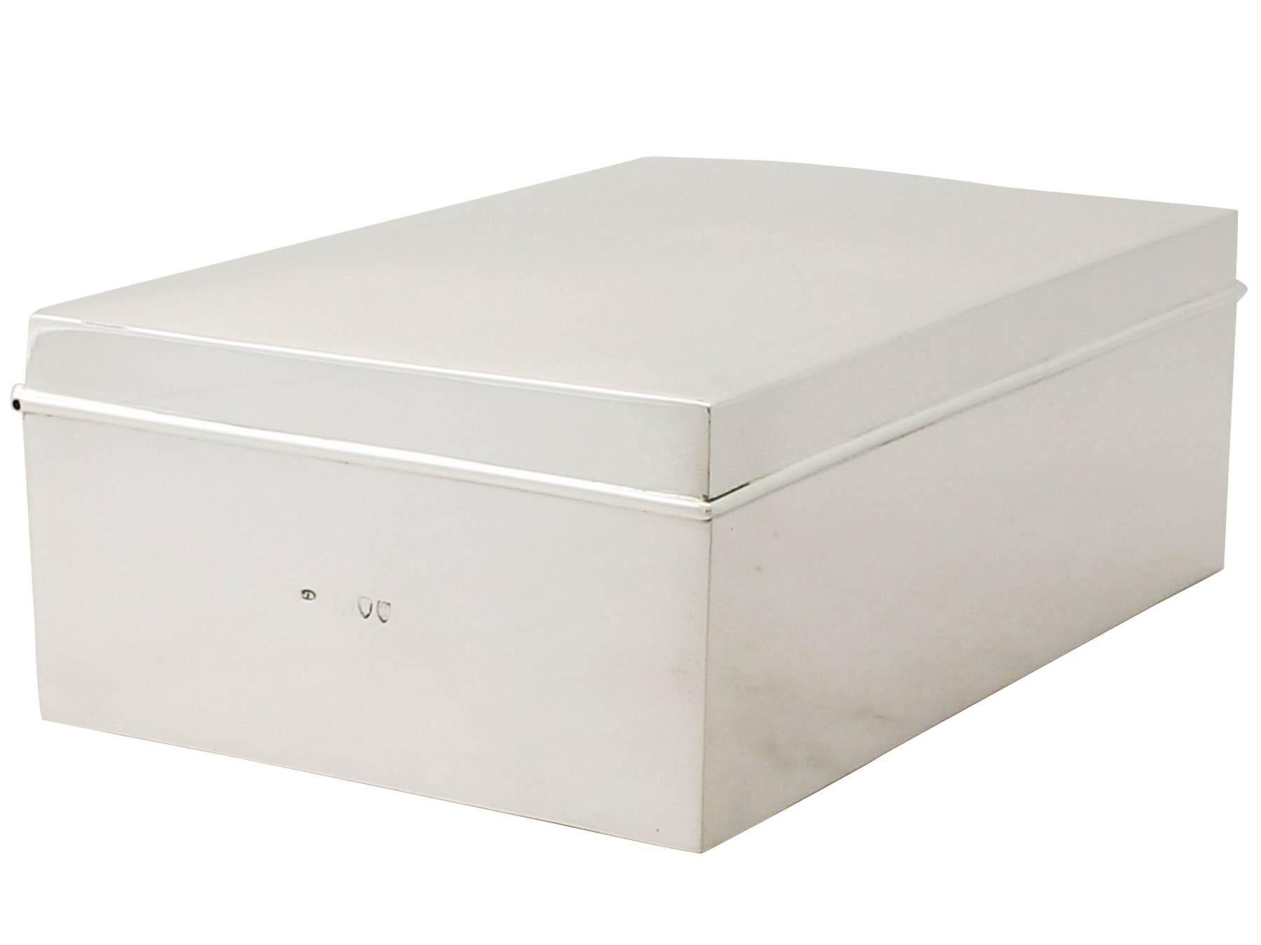 An exceptional, fine and impressive antique Victorian English sterling silver jewellery box; an addition to the ornamental silverware collection.

This exceptional antique Victorian sterling silver jewellery box has a plain rectangular subtly