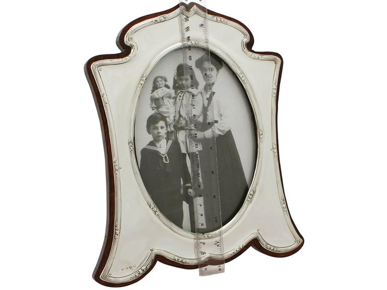 Antique George V Sterling Silver Photograph Frame For Sale 4