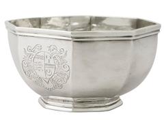 Britannia Standard Silver Bowl/Centerpiece by James Rood - Antique Queen Anne