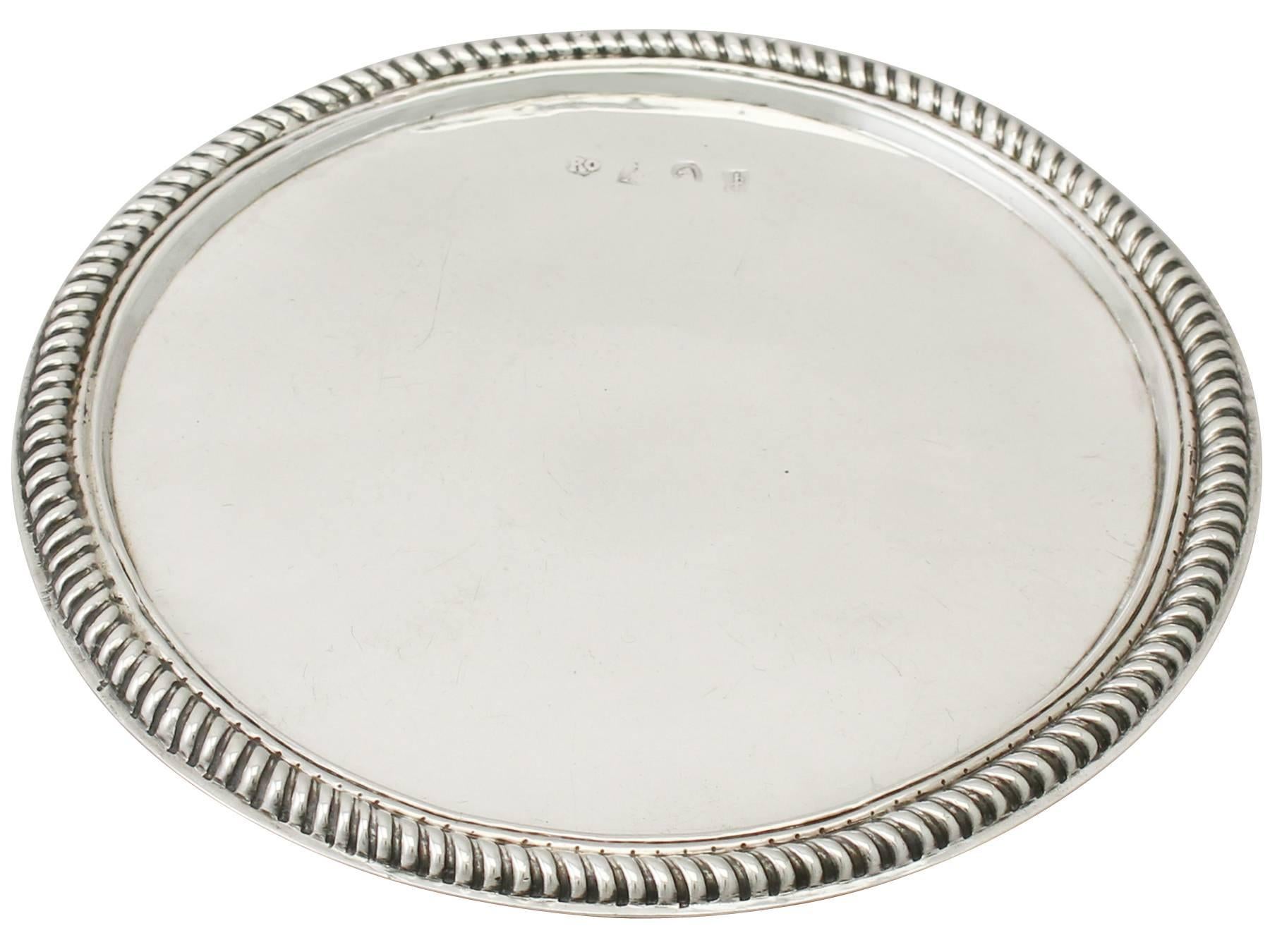 An exceptional, fine and impressive antique William III English Britannia standard silver tazza; part of our dining silverware collection.

This exceptional antique William III English Britannia* standard silver tazza has a plain circular form