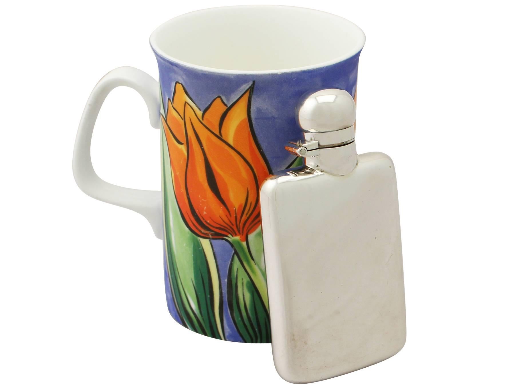Sterling Silver Hip Flask, Antique Edwardian In Excellent Condition In Jesmond, Newcastle Upon Tyne