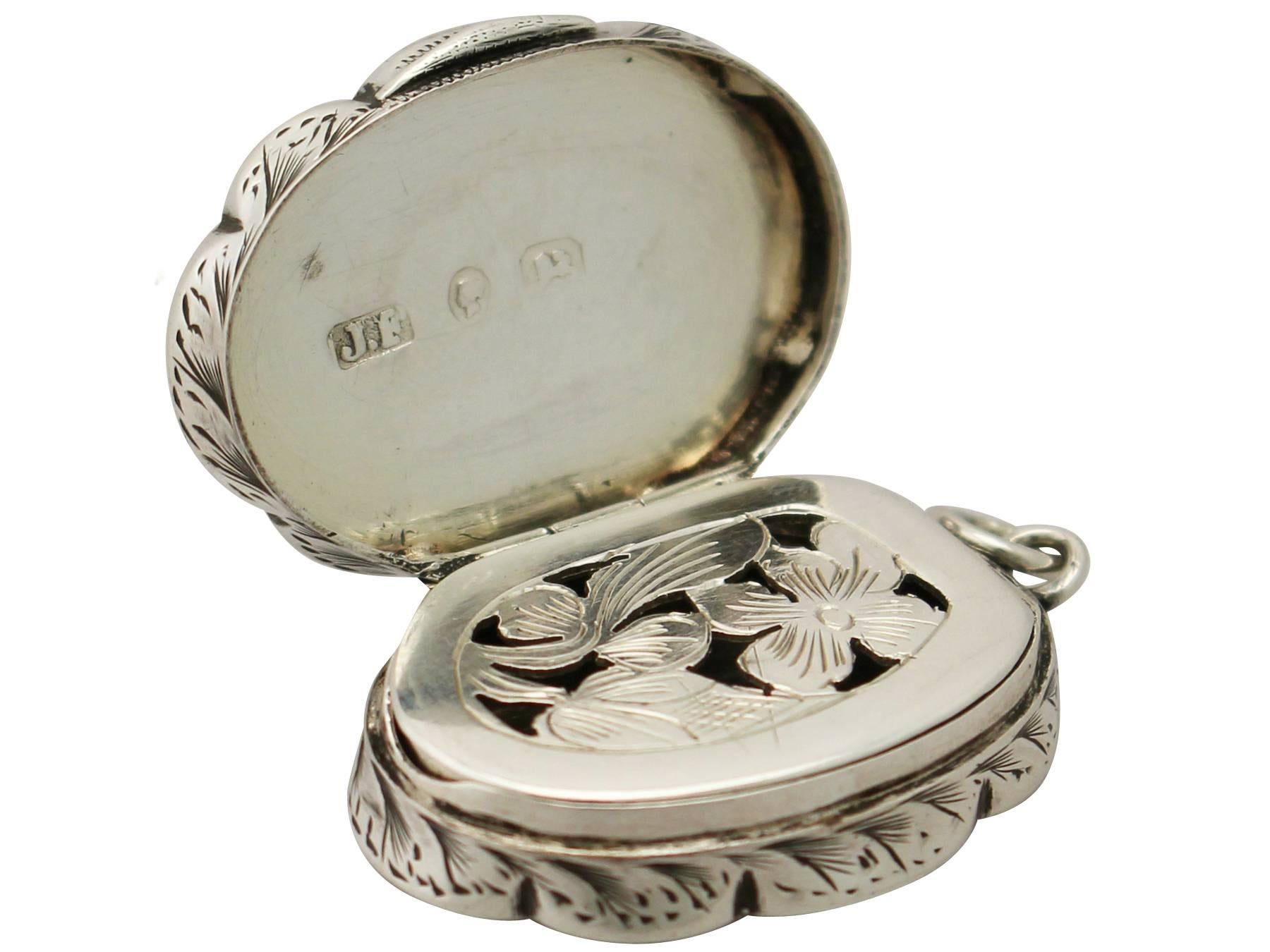 Victorian Sterling Silver Vinaigrette In Excellent Condition In Jesmond, Newcastle Upon Tyne