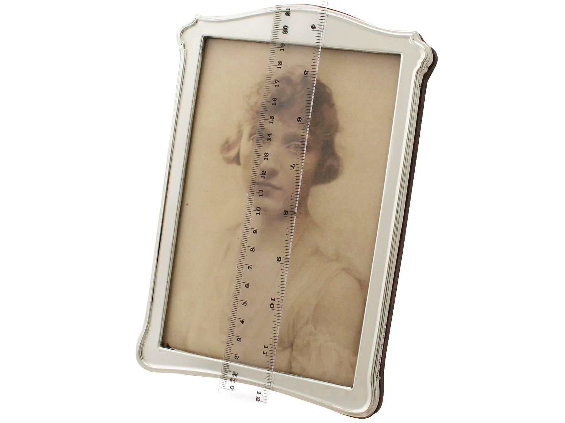Antique George V Sterling Silver Photograph Frame 3
