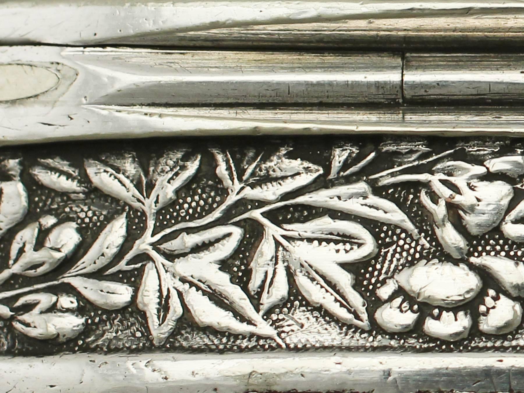 American Sterling Silver Snuff Box Antique, circa 1880 4