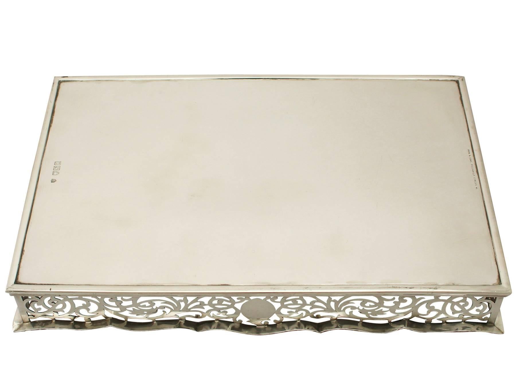 Sterling Silver Gallery Tray/Salver, Antique Edwardian 3