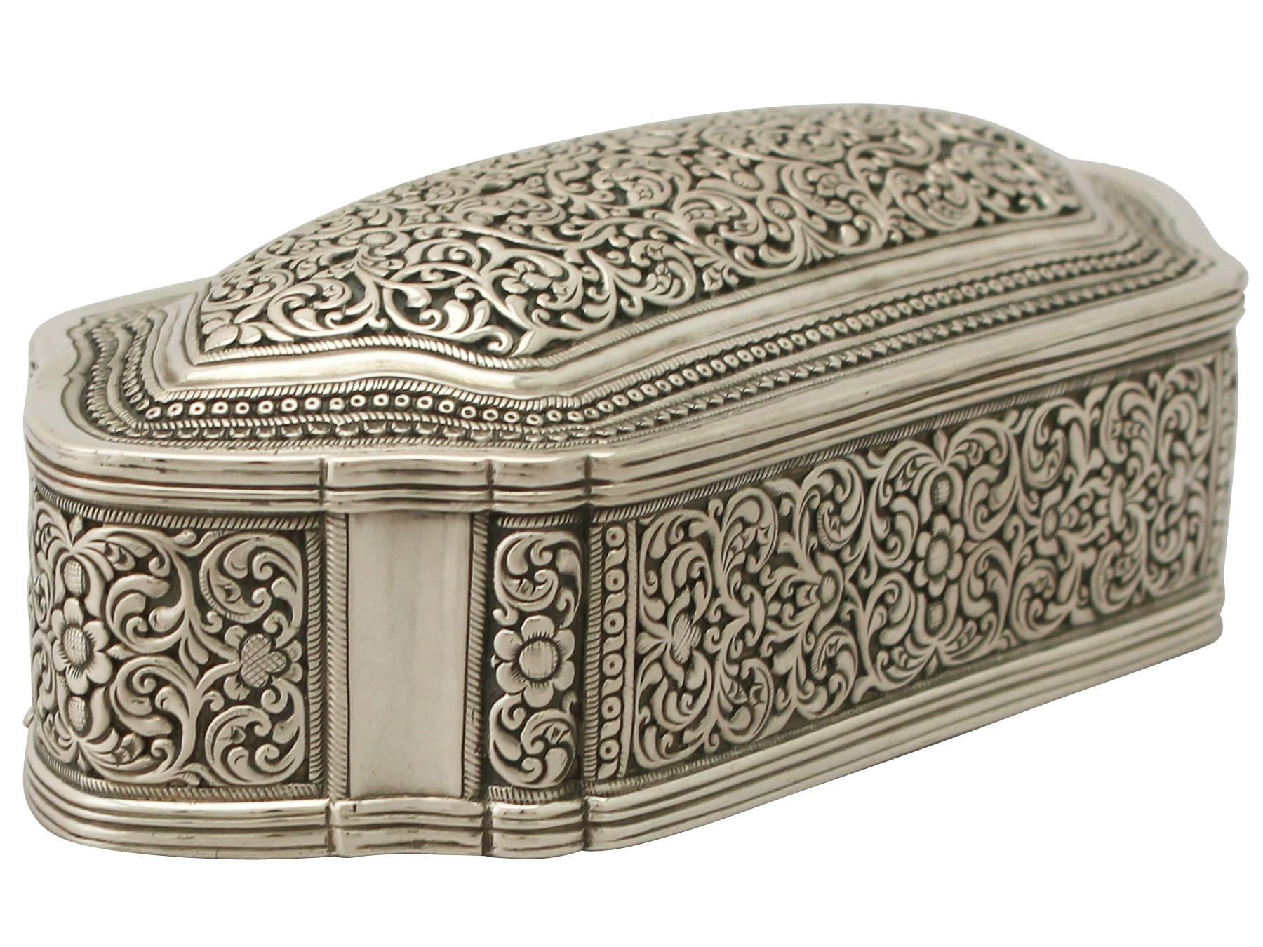 silver box with lid