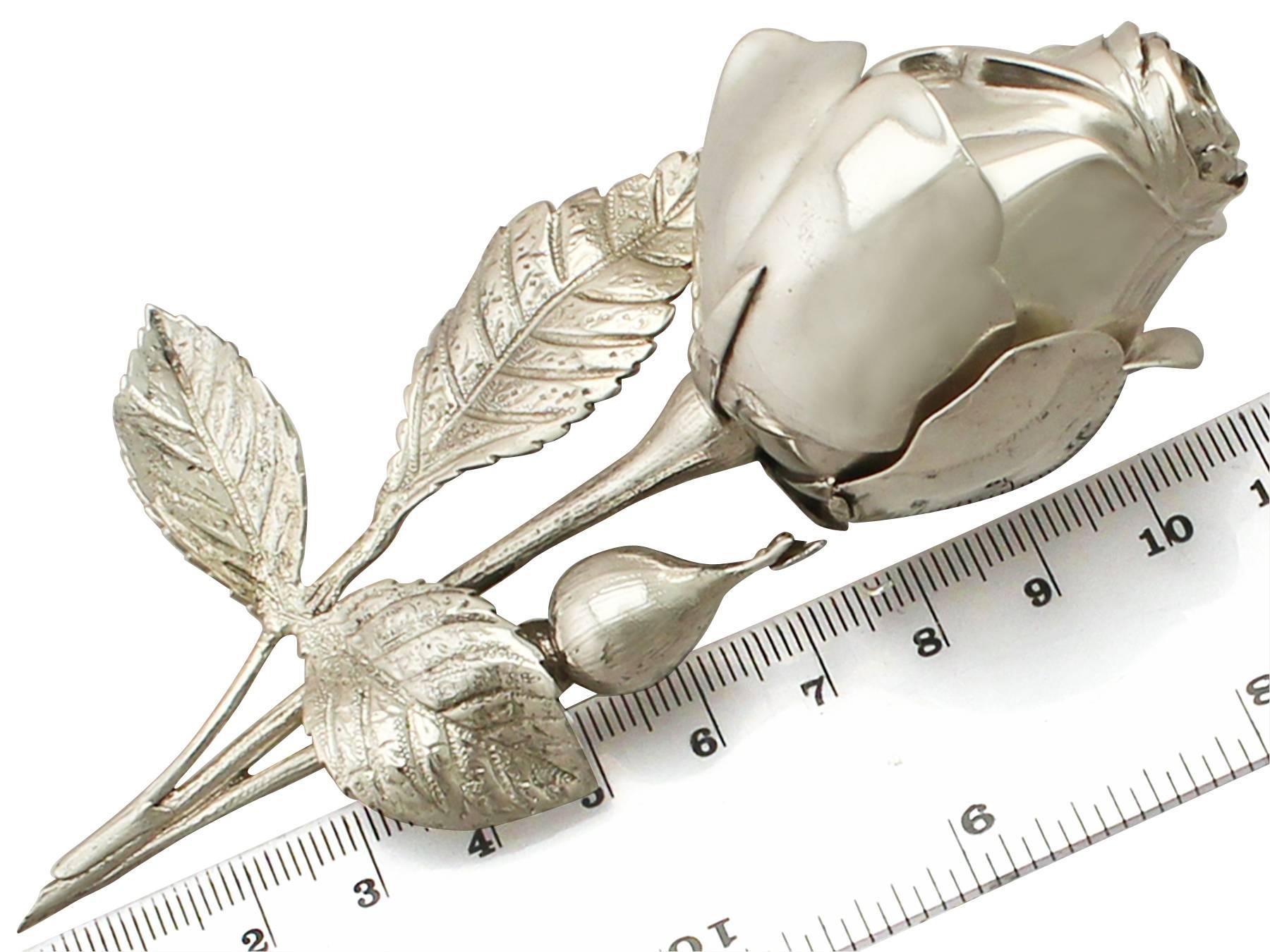 Antique Sterling Silver Flower Vinaigrette/ Pomander, Victorian 2