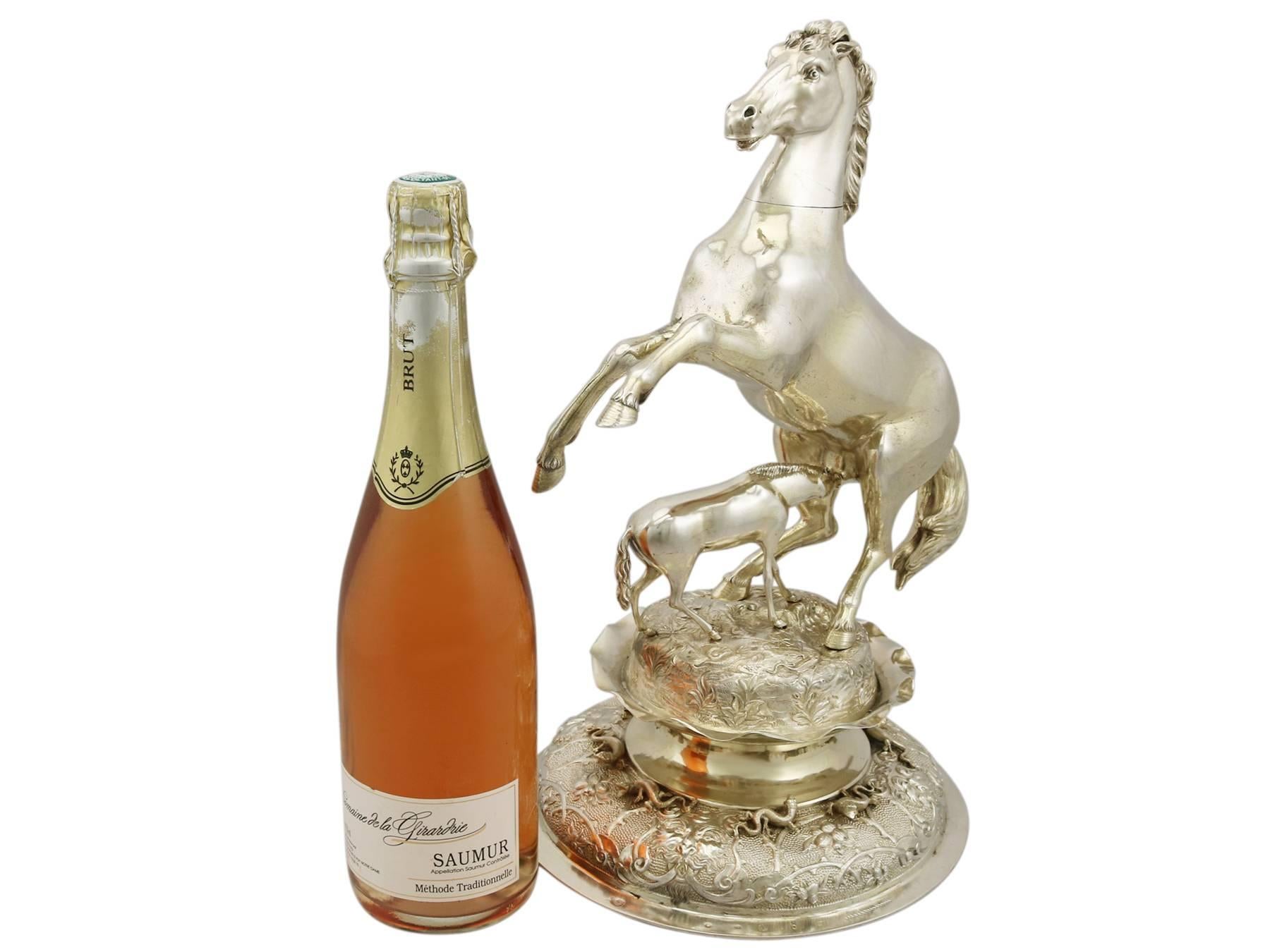 A magnificent, fine and impressive antique German silver table ornament / centrepiece modelled in the form of two horses; an addition to our ornamental silverware collection

This magnificent antique German silver centerpiece has been realistically