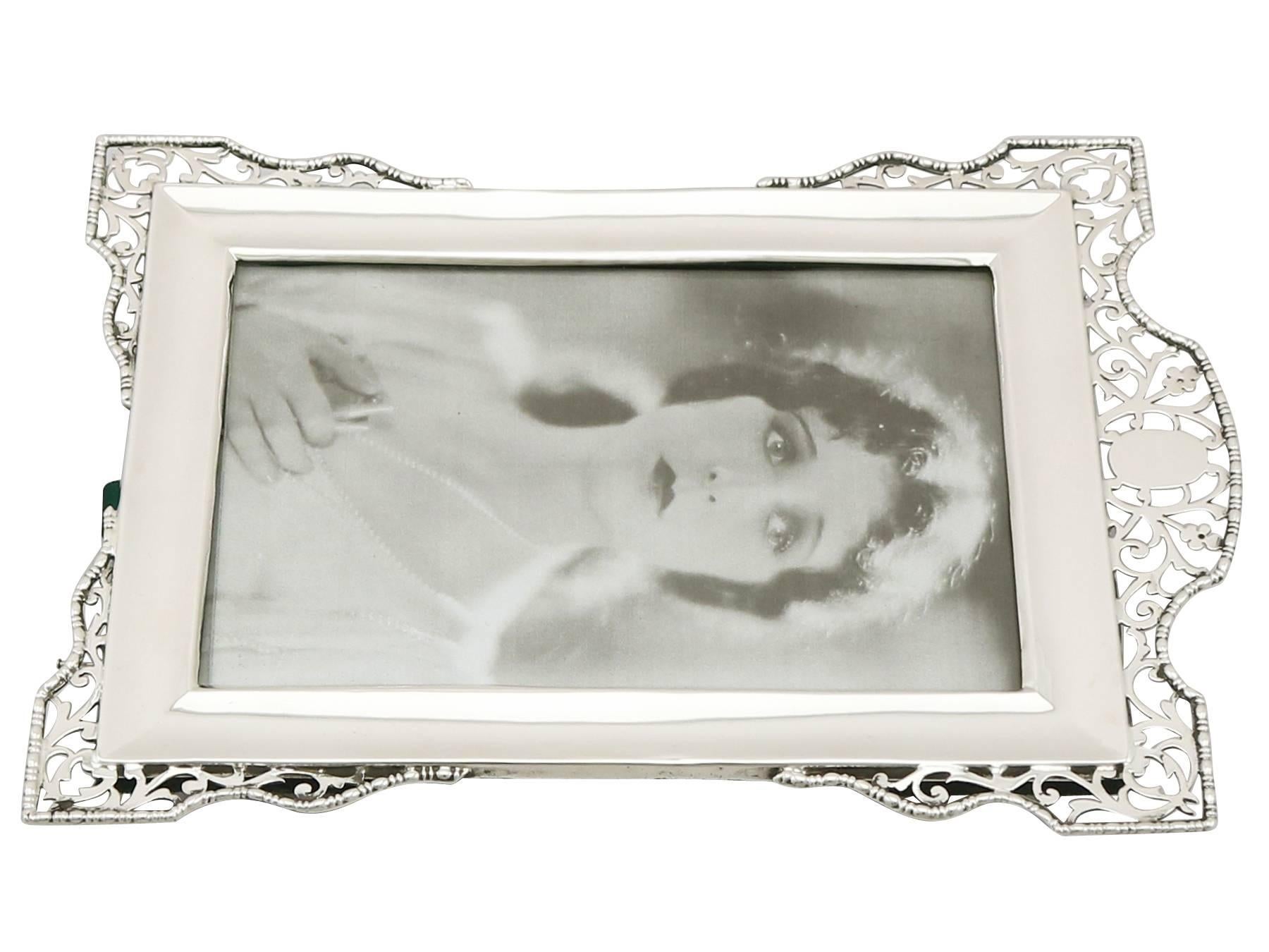 1910s Antique Sterling Silver Photograph Frame 1
