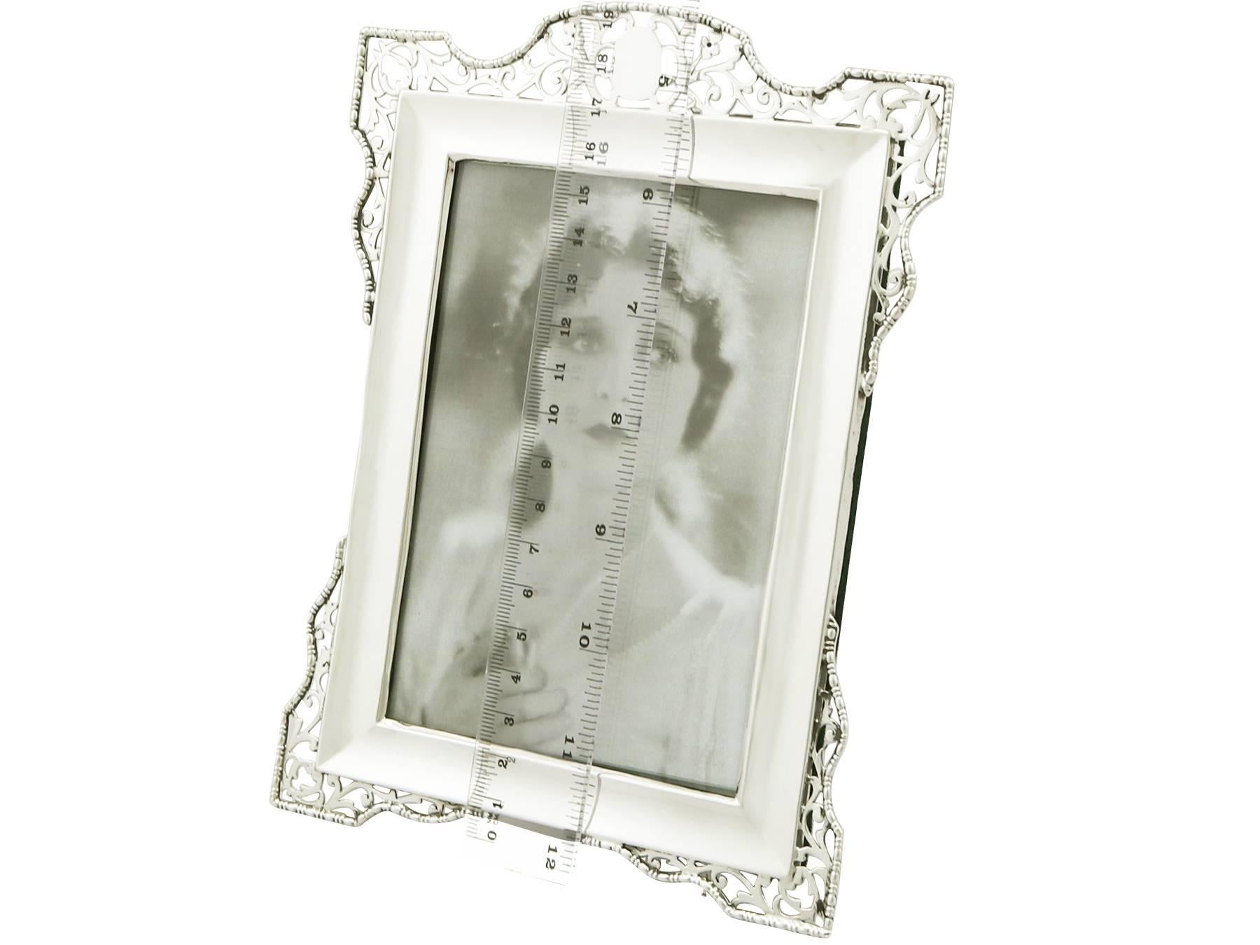 1910s Antique Sterling Silver Photograph Frame 4