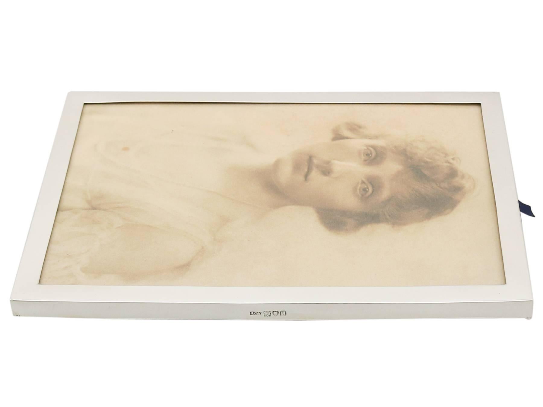 Early 20th Century 1915 Antique Sterling Silver Photograph Frame by John Collard Vickery