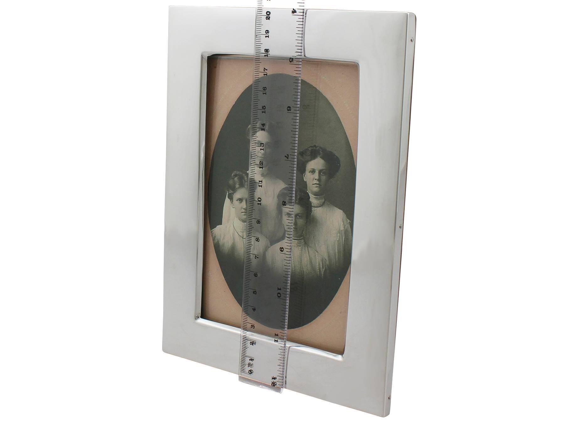 1922 Antique Birmingham Sterling Silver Photograph Frame 1