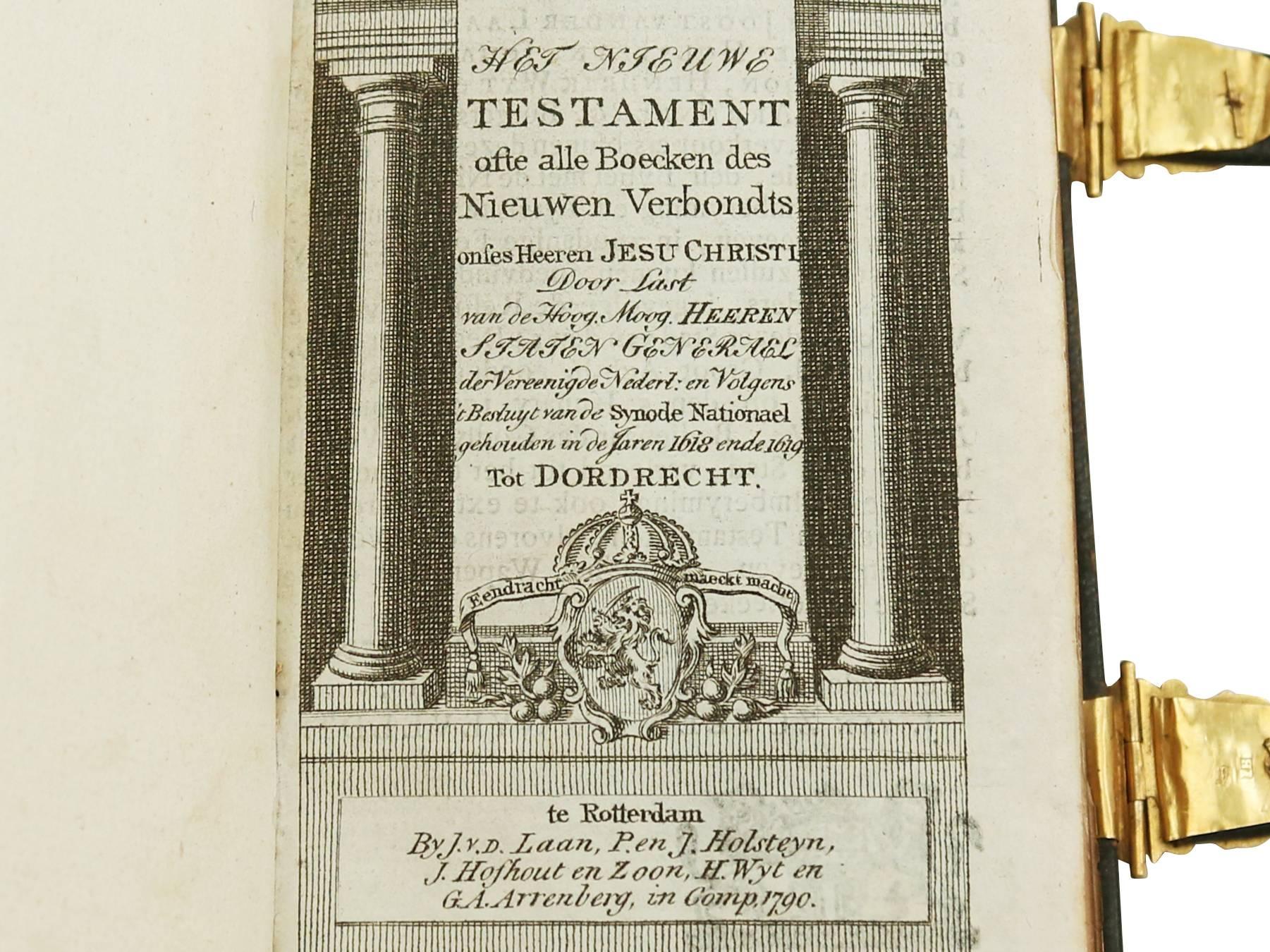 Dutch 20-Karat Yellow Gold Mounted Bible, circa 1740 2