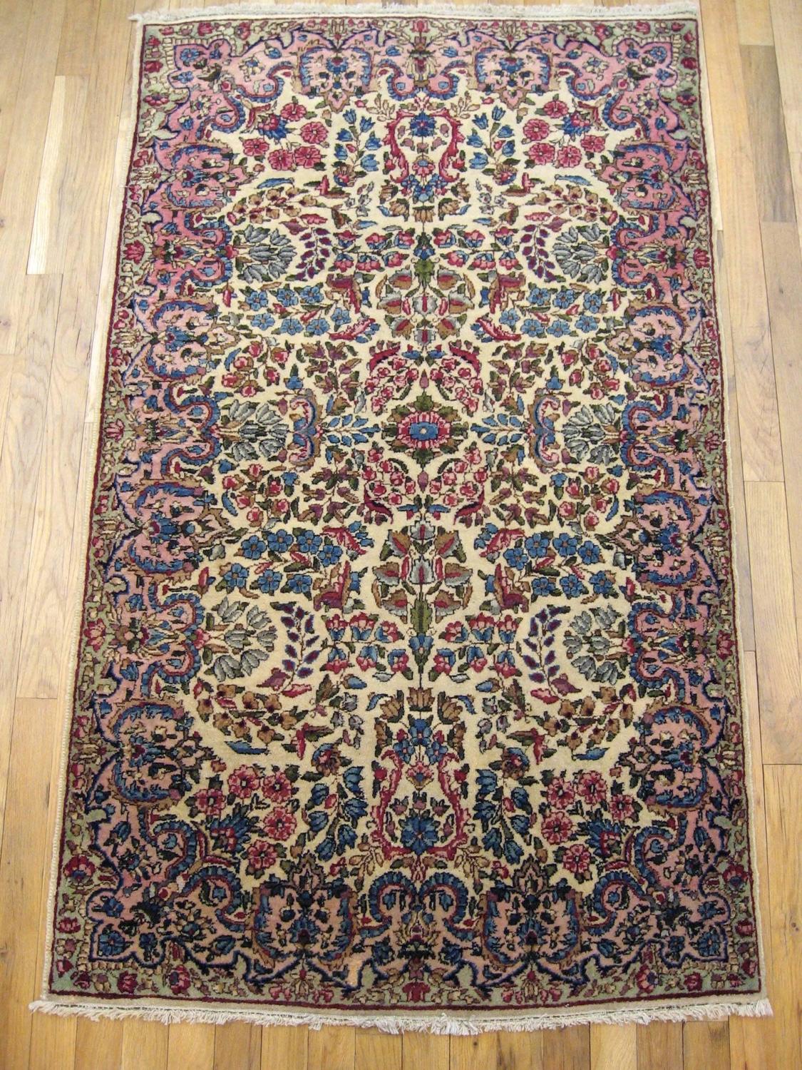 Antique Persian Kerman Oriental Rug, in Small Size, with Ivory Field and Flowers For Sale at 1stdibs