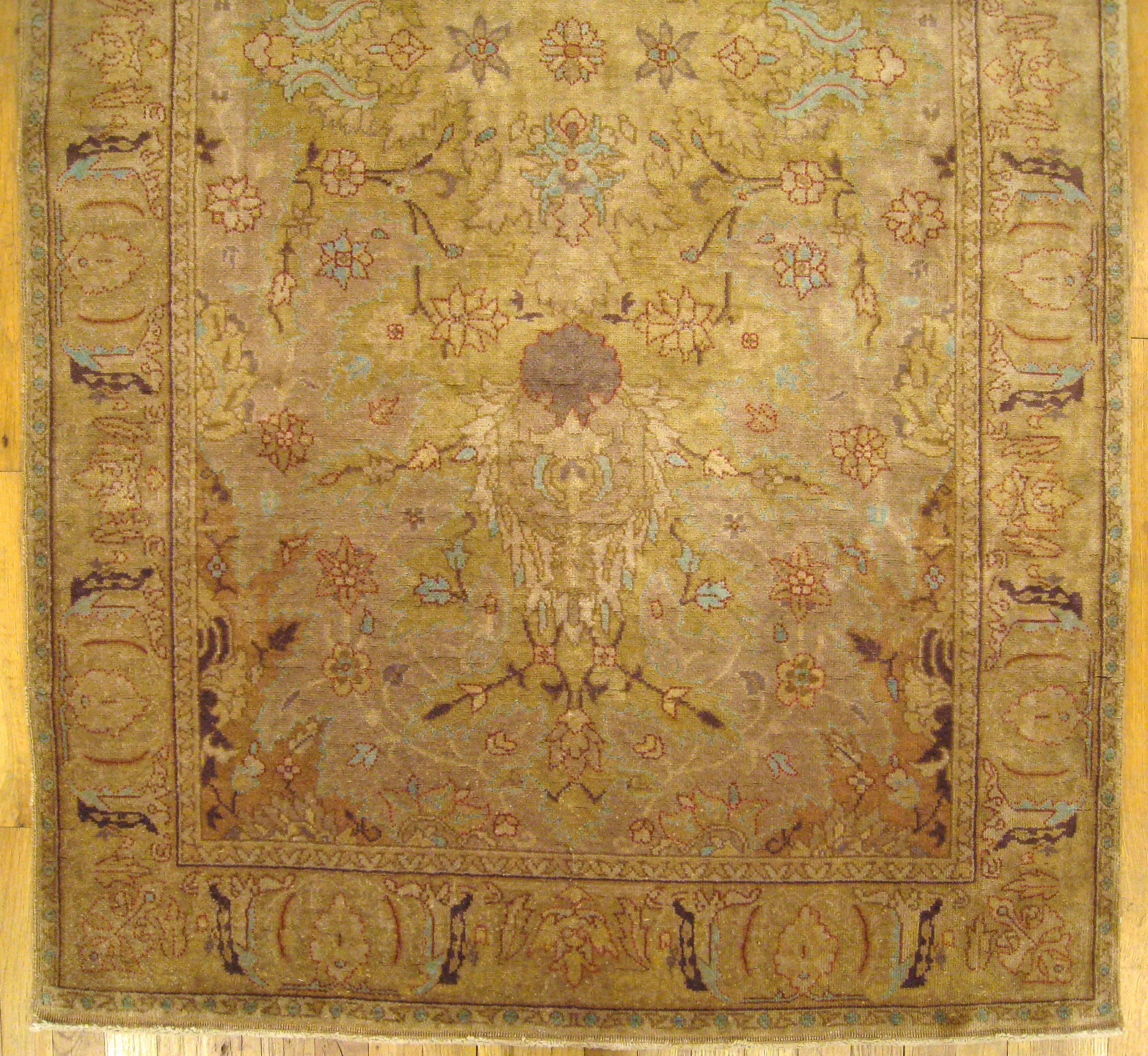 Early 20th Century Antique Indian Agra Oriental Carpet, in Small Size, with Soft Colors, circa 1900 For Sale