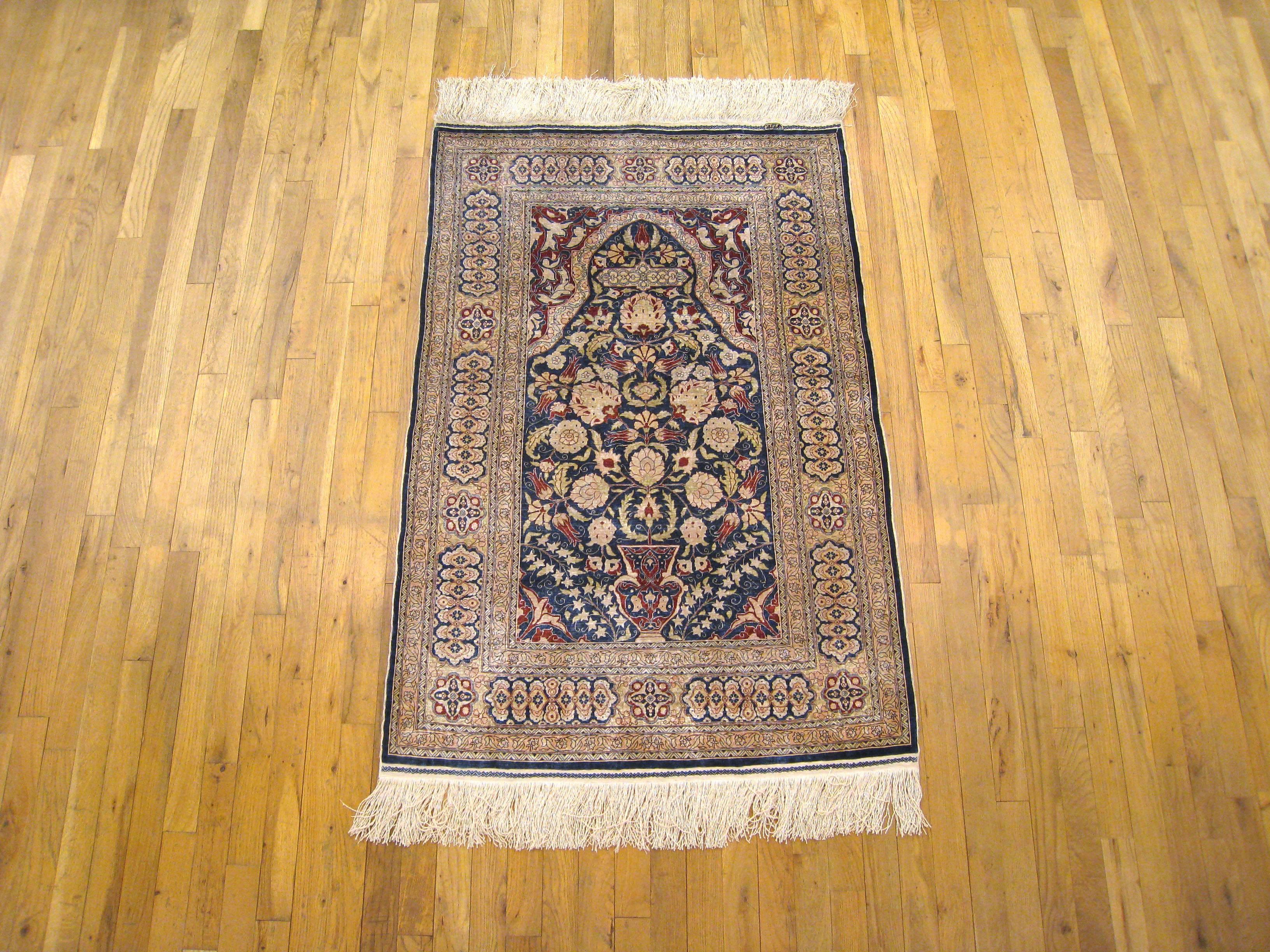 antique hereke rugs