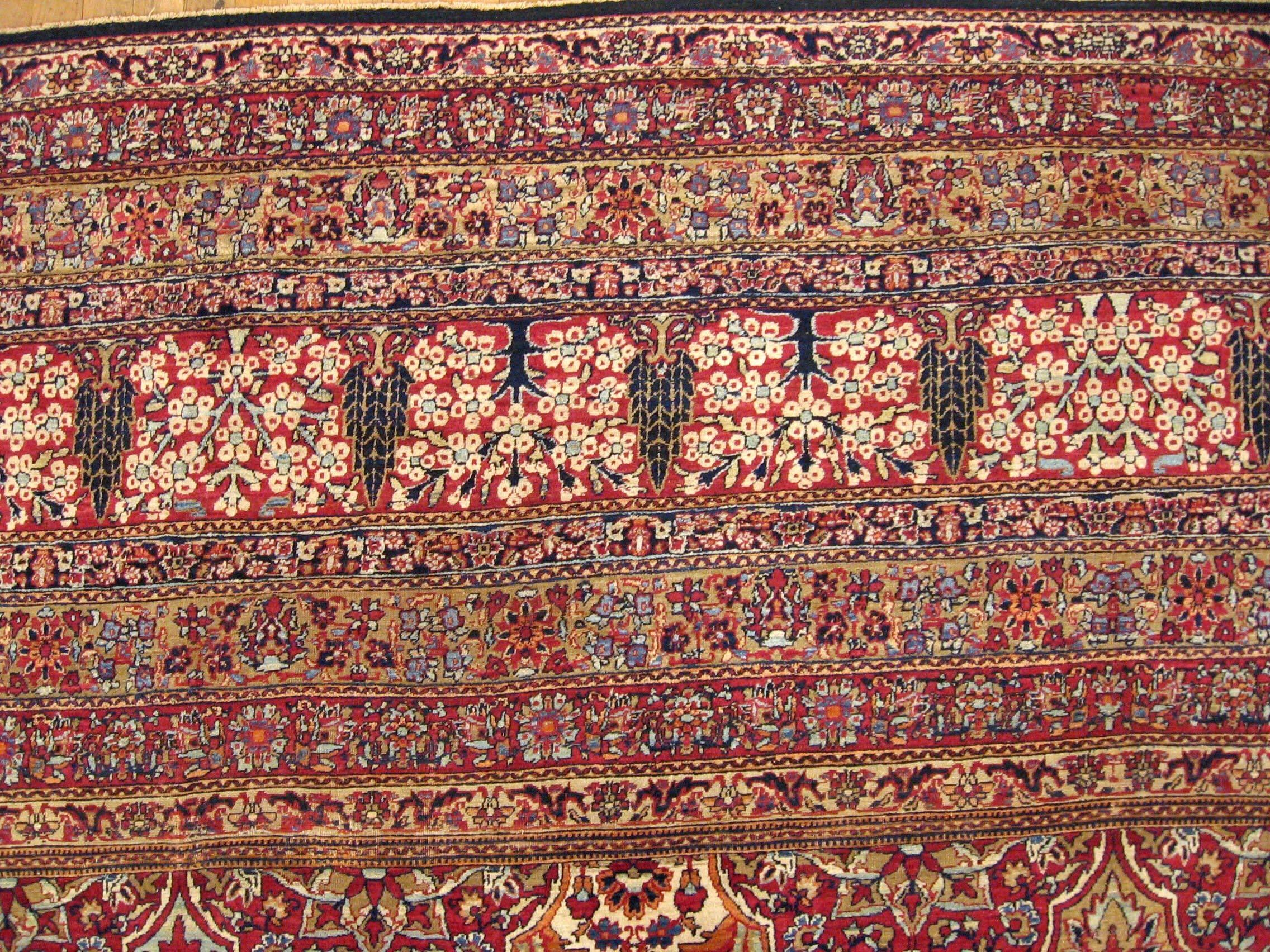 Antique Persian Lavar Oriental Carpet, Mansion Size, with Allover Floral Design For Sale 3