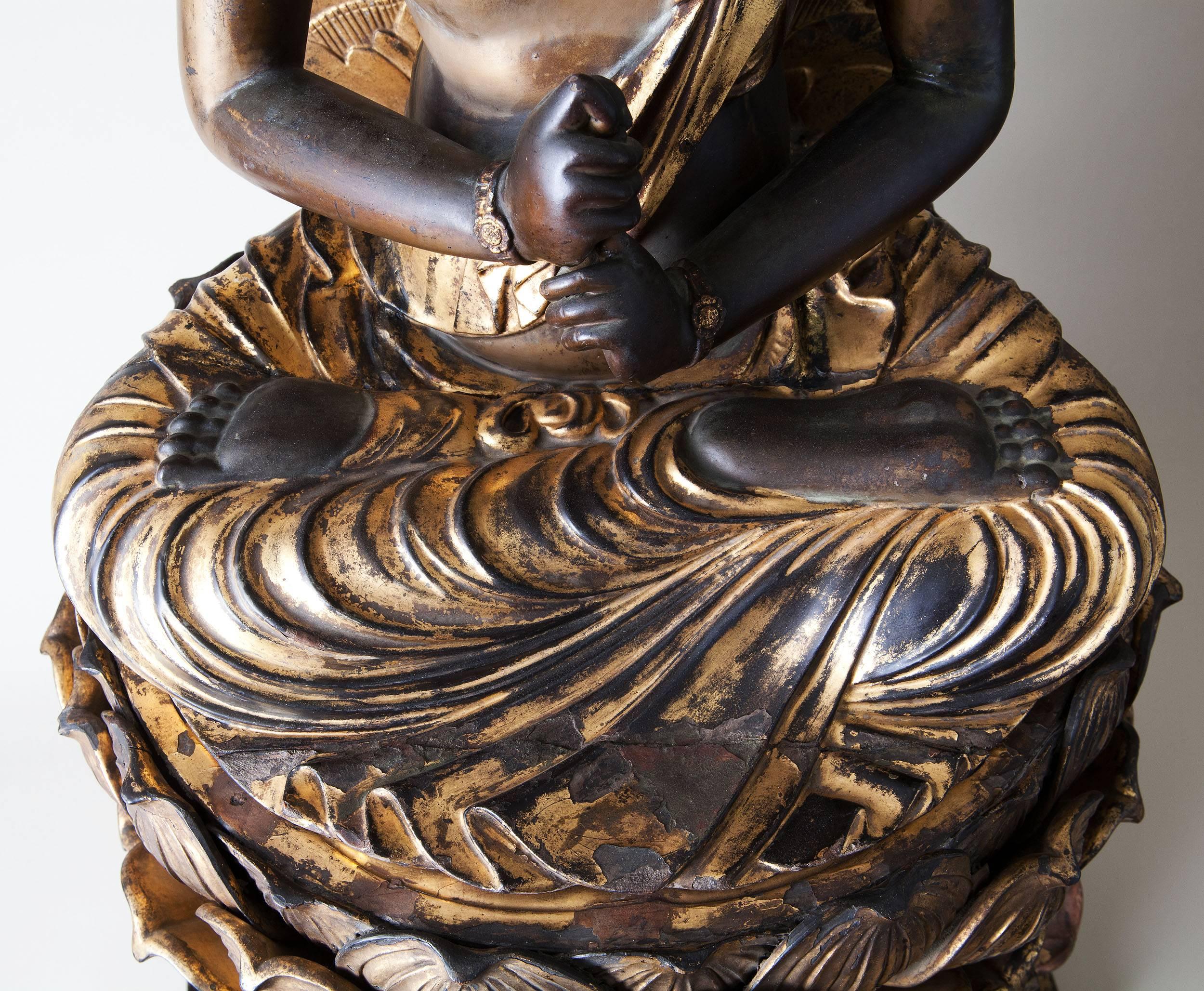 Lacquer Fine Carved Wooden and Gilt Figure of a Japanese Buddha, Dainichi Nyorai